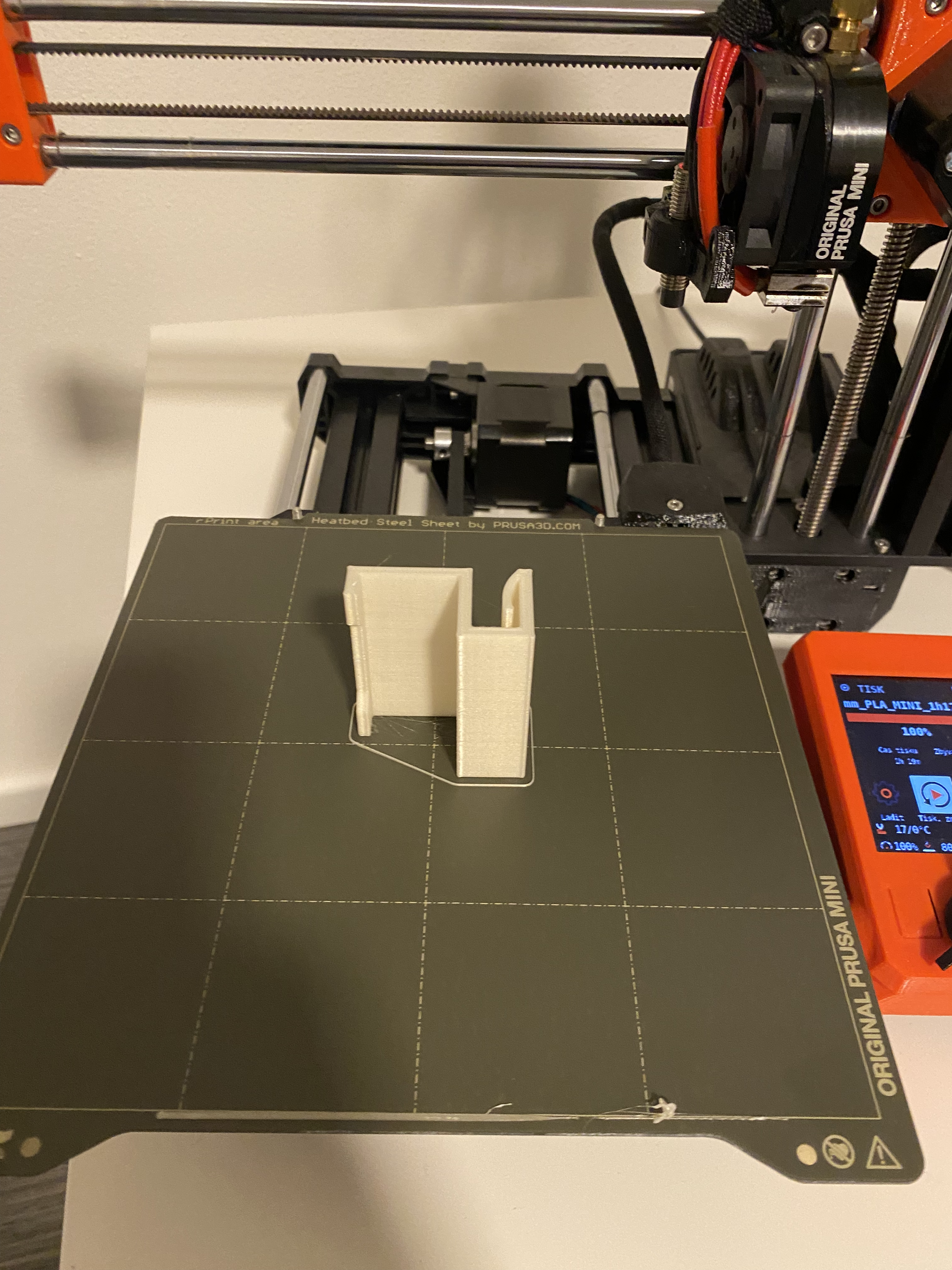 Parametric Continuity Camera Holder