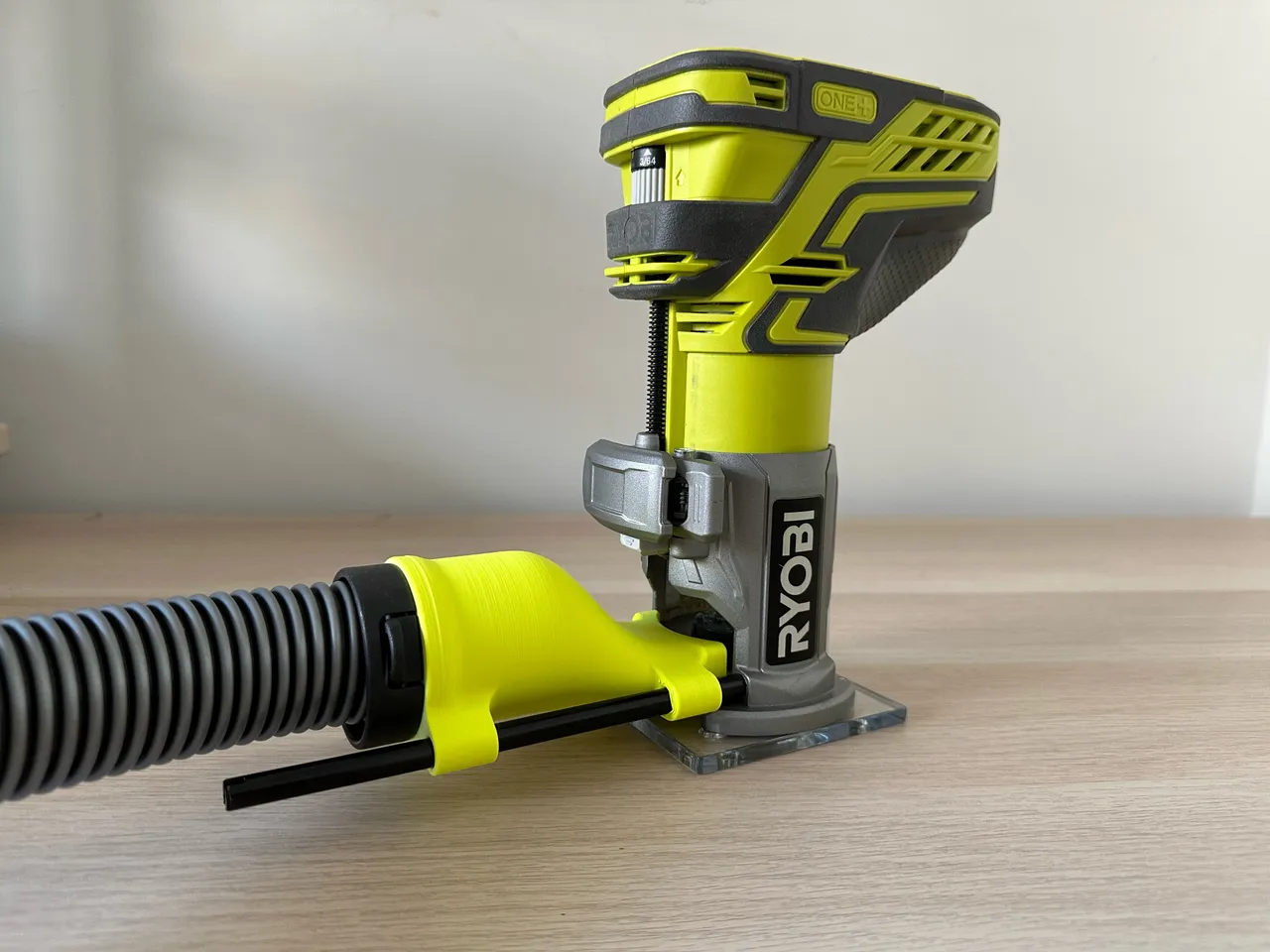 Ryobi Router to Miele / Hilti Vacuum by Flascherl Fabrik | Download free STL model | Printables.com
