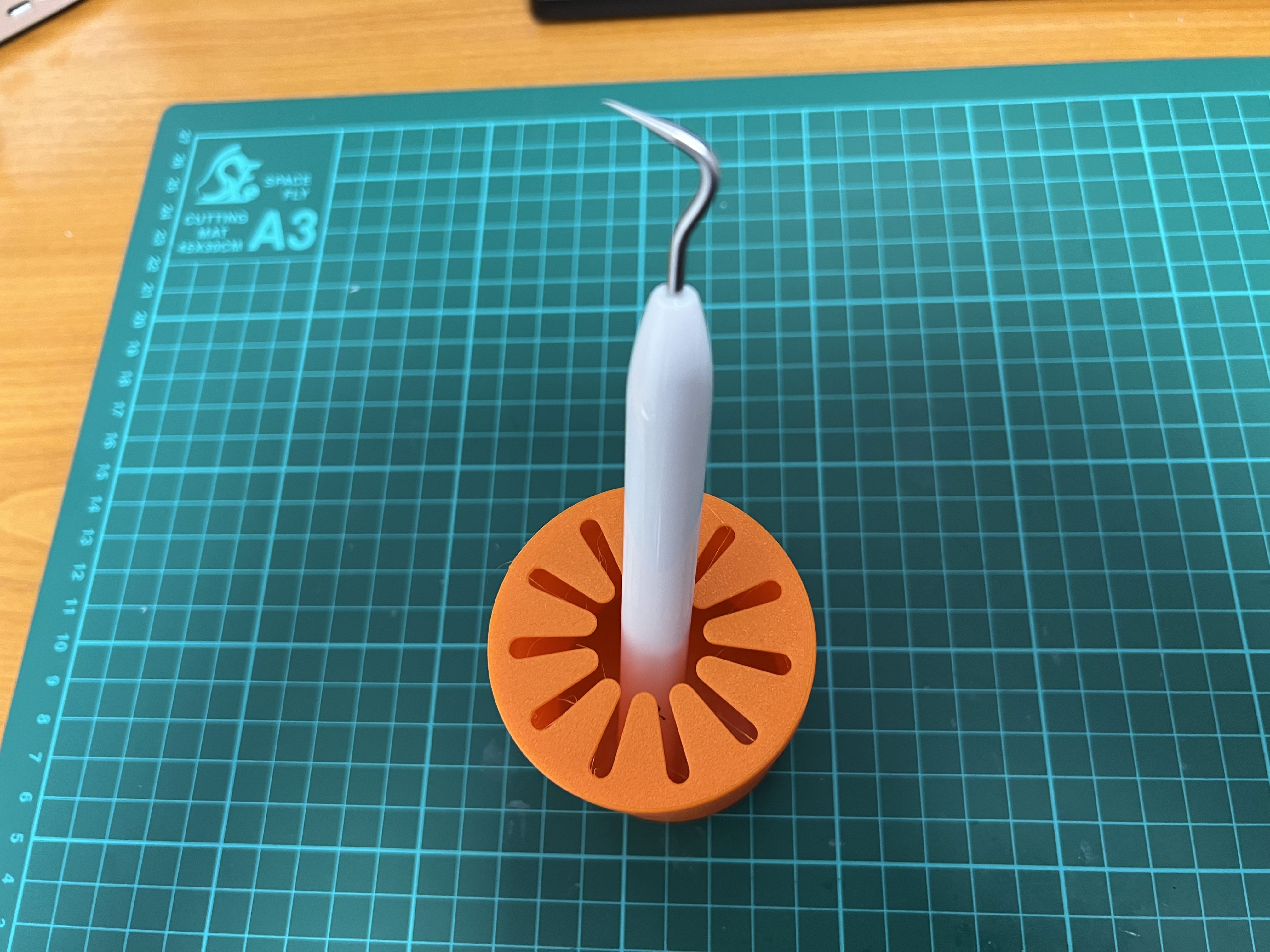 Miniatura 4 do modelo 3D Weeding Tool Cleaning Pot