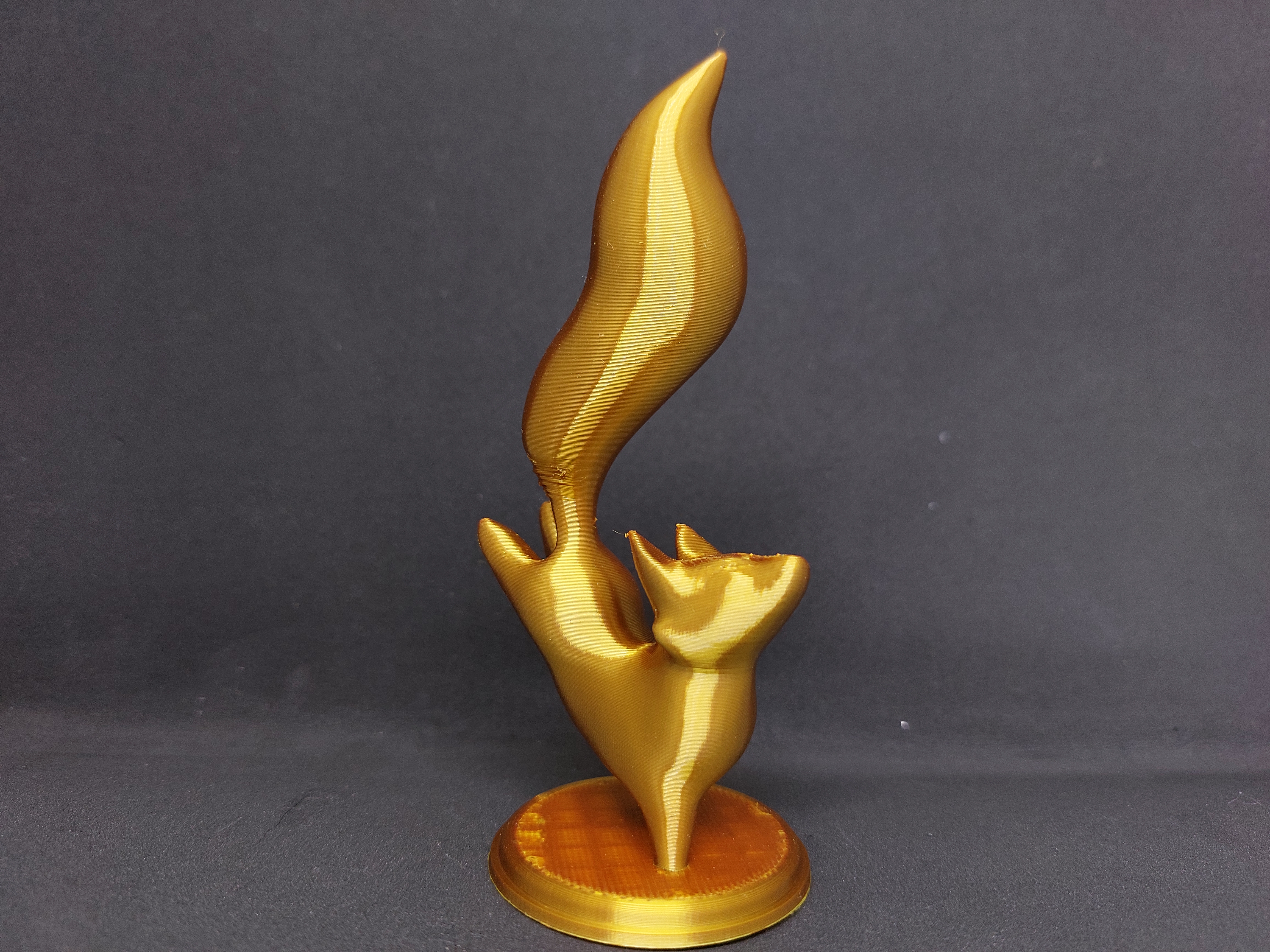Supportless Cute Dancing Fox Figurine