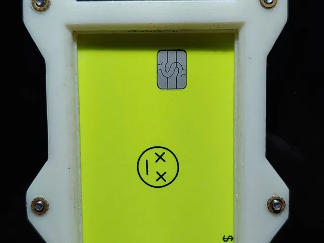 Quallet Card Retainer Remix