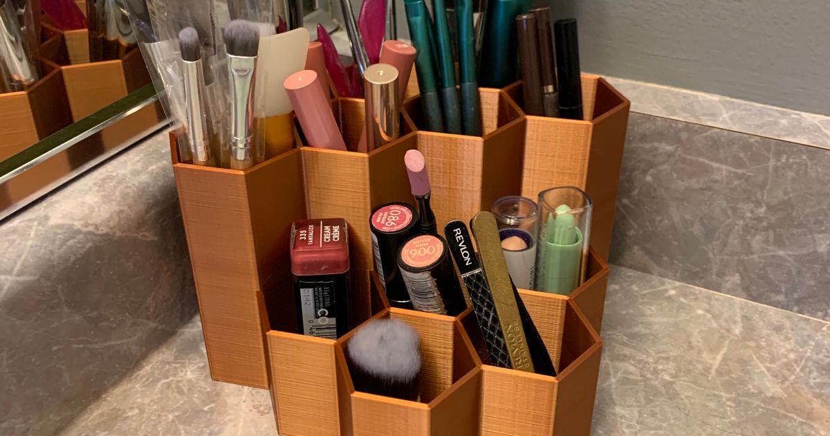 Makeup Organizer by ChuckTheSquirrel | Download free STL model ...