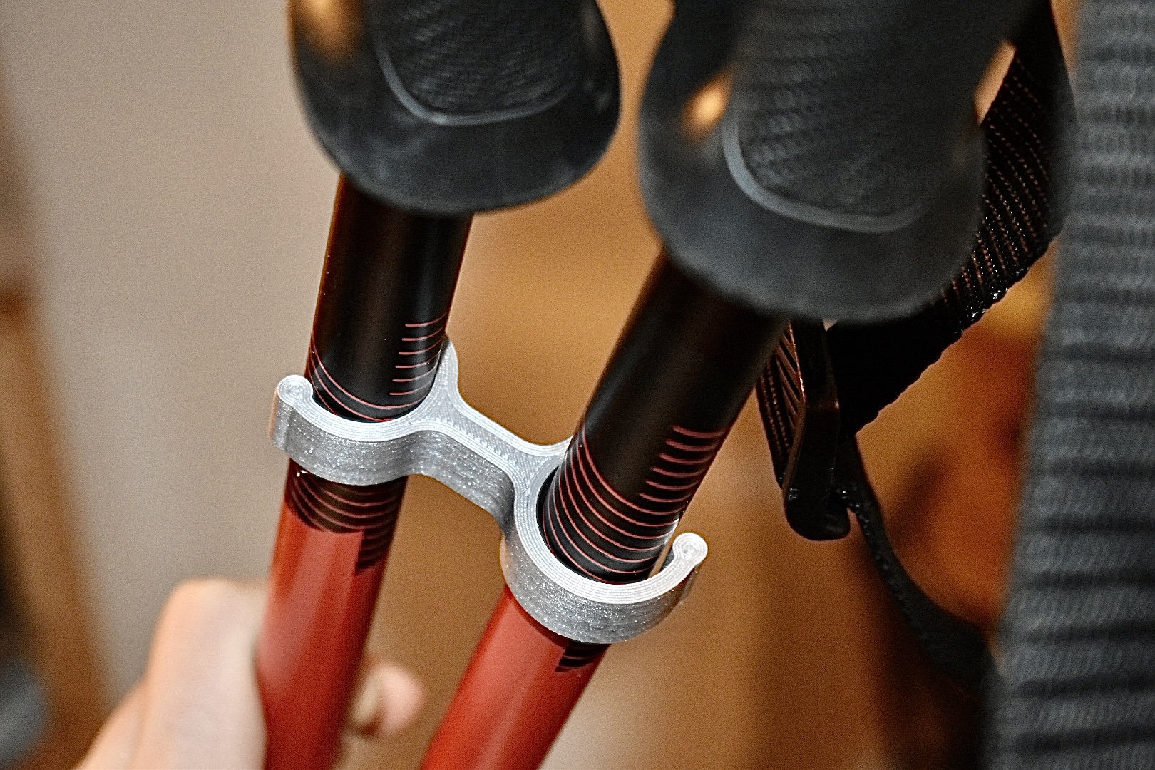 Ski Poles Clip by KubiV | Download free STL model | Printables.com