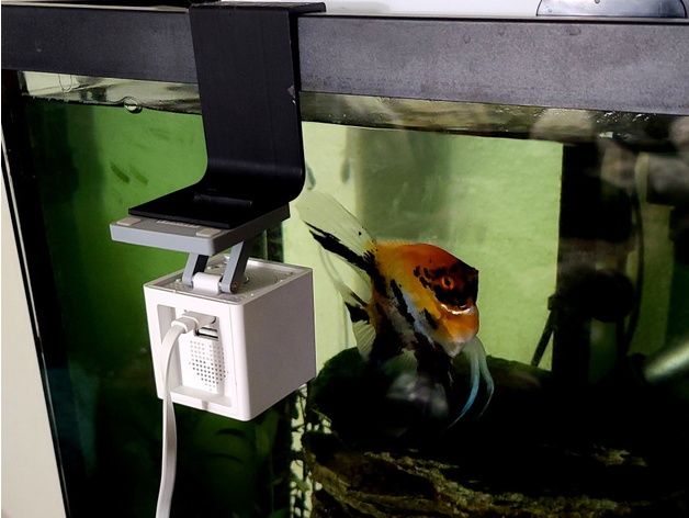 Wyze camera Aquarium hang mount