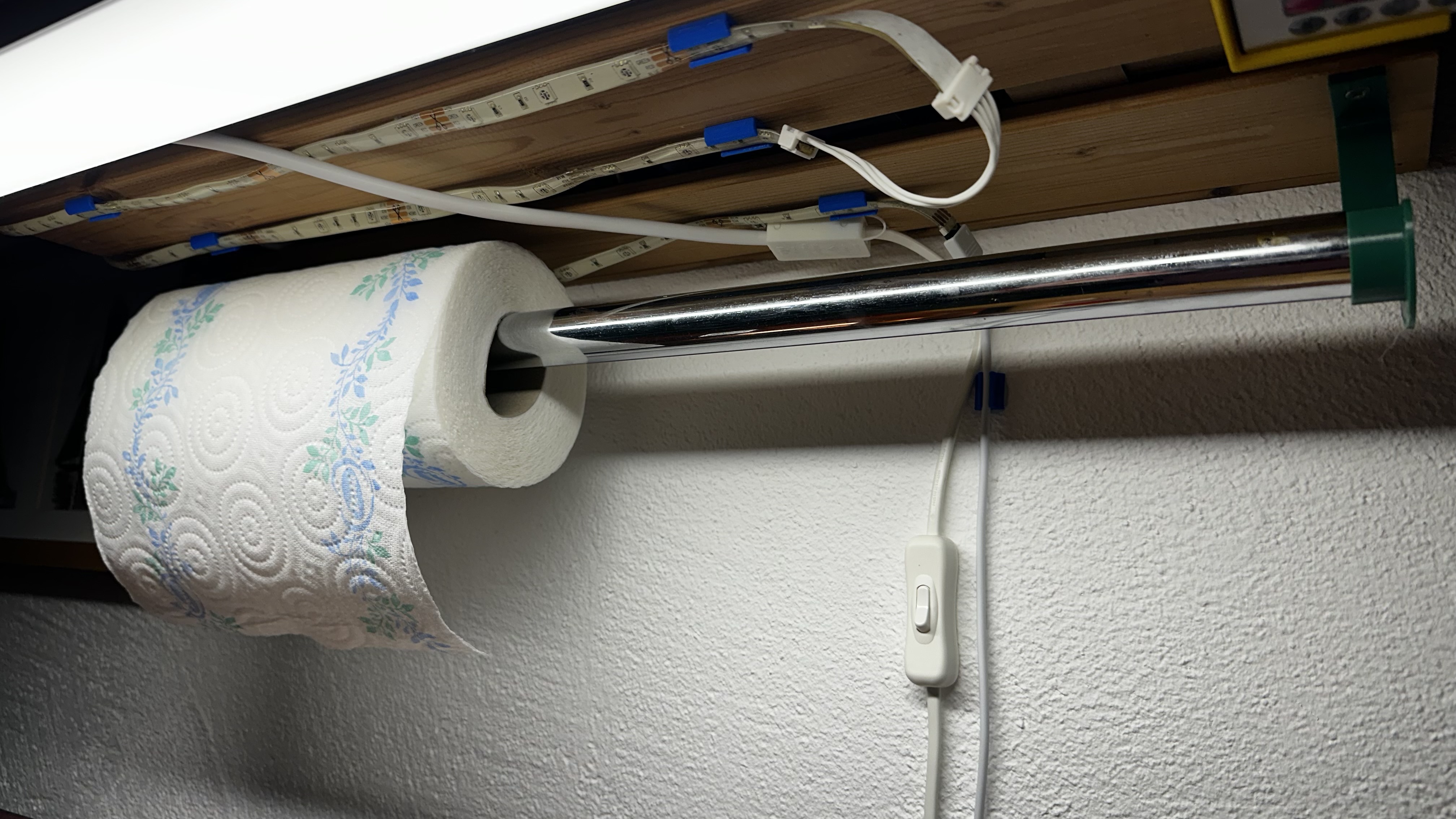 Paper towel holder (Zewa) by slash66 Download free STL model