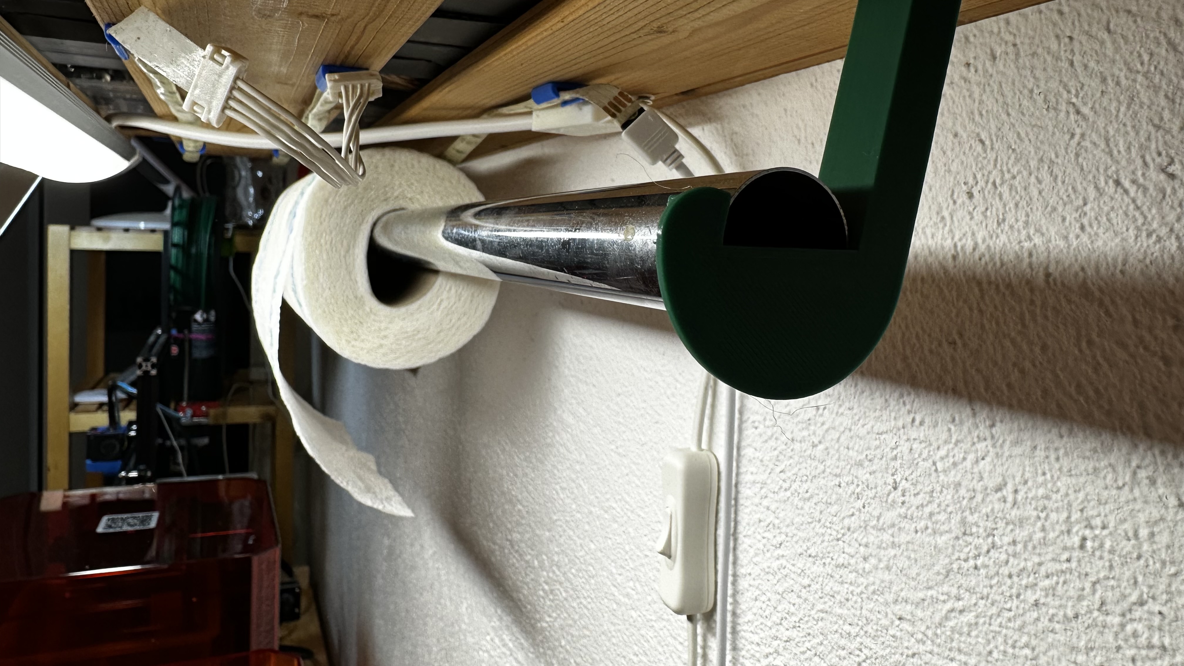 Paper towel holder (Zewa) by slash66 Download free STL model