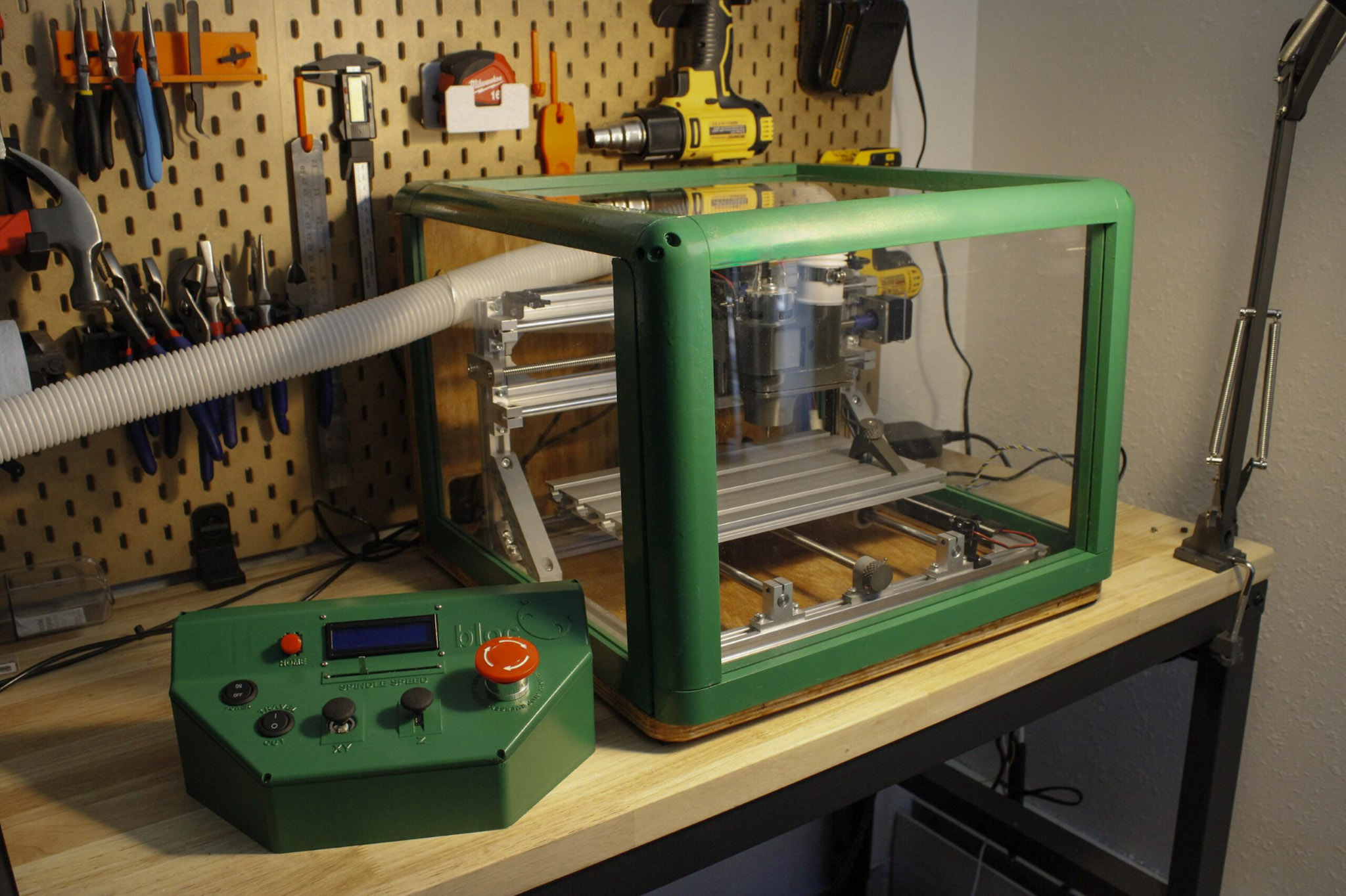 The bloc ecosystem - CNC enclosure, controller, guide