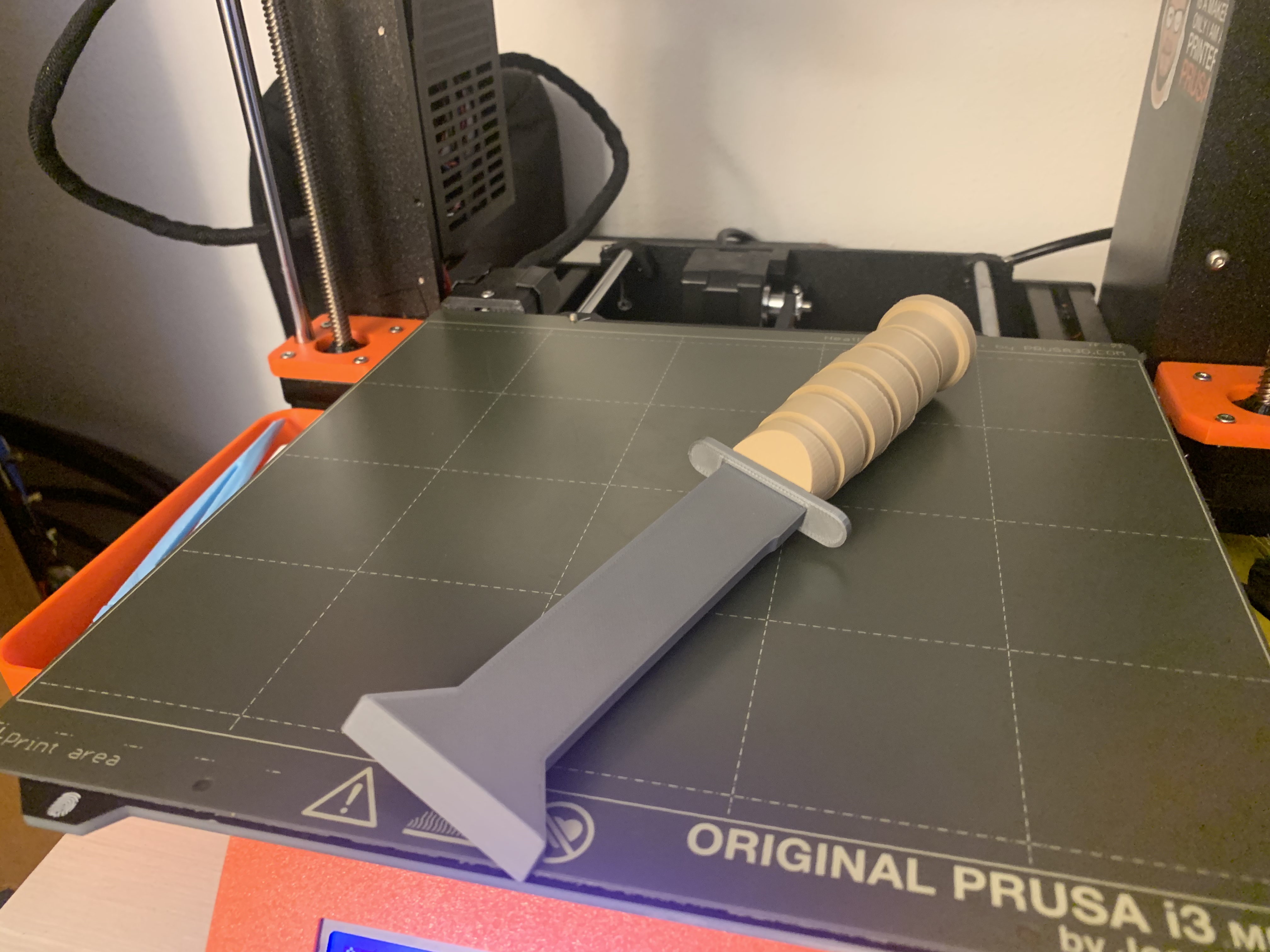 KA-BAR Bed Scraping Tool