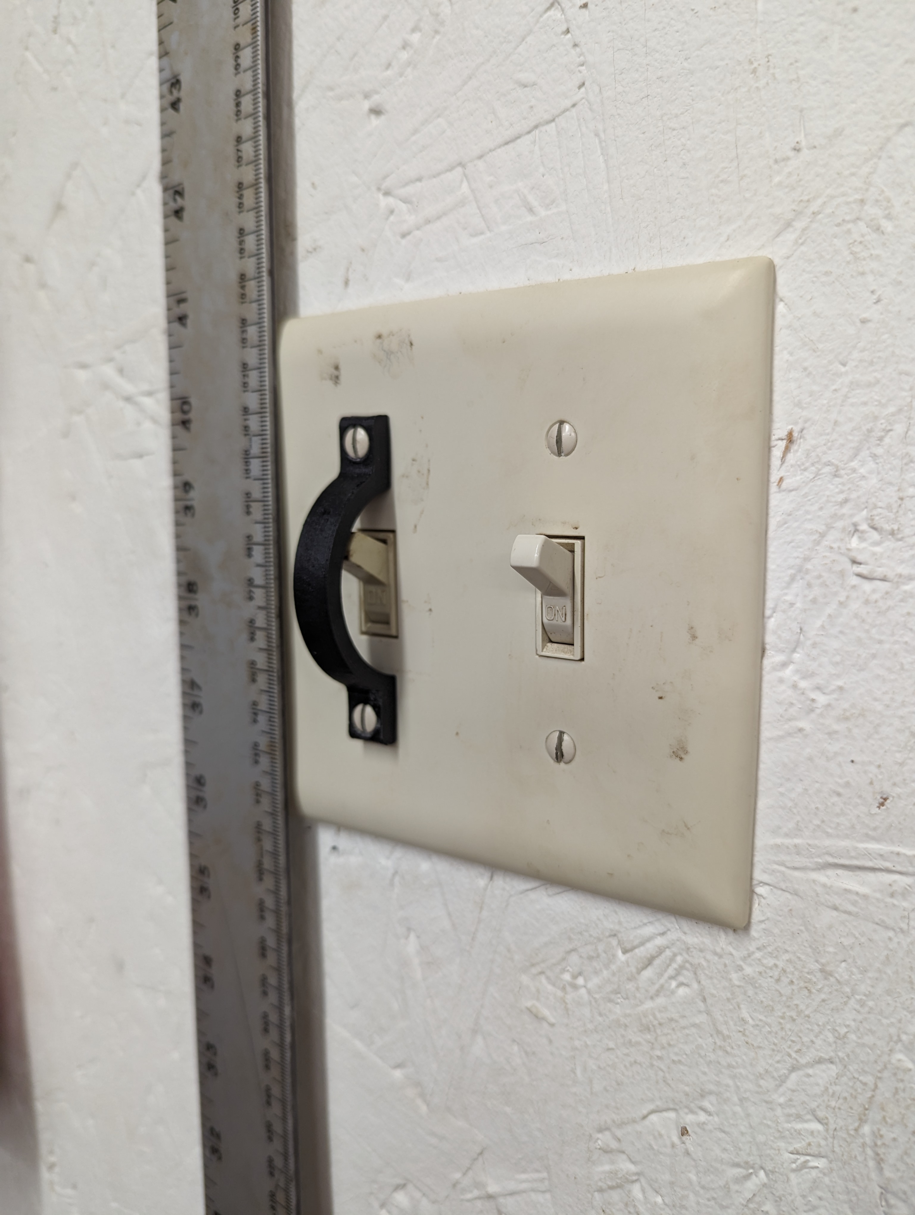 (Another) Light Switch Guard by Butch Wise Download free STL model