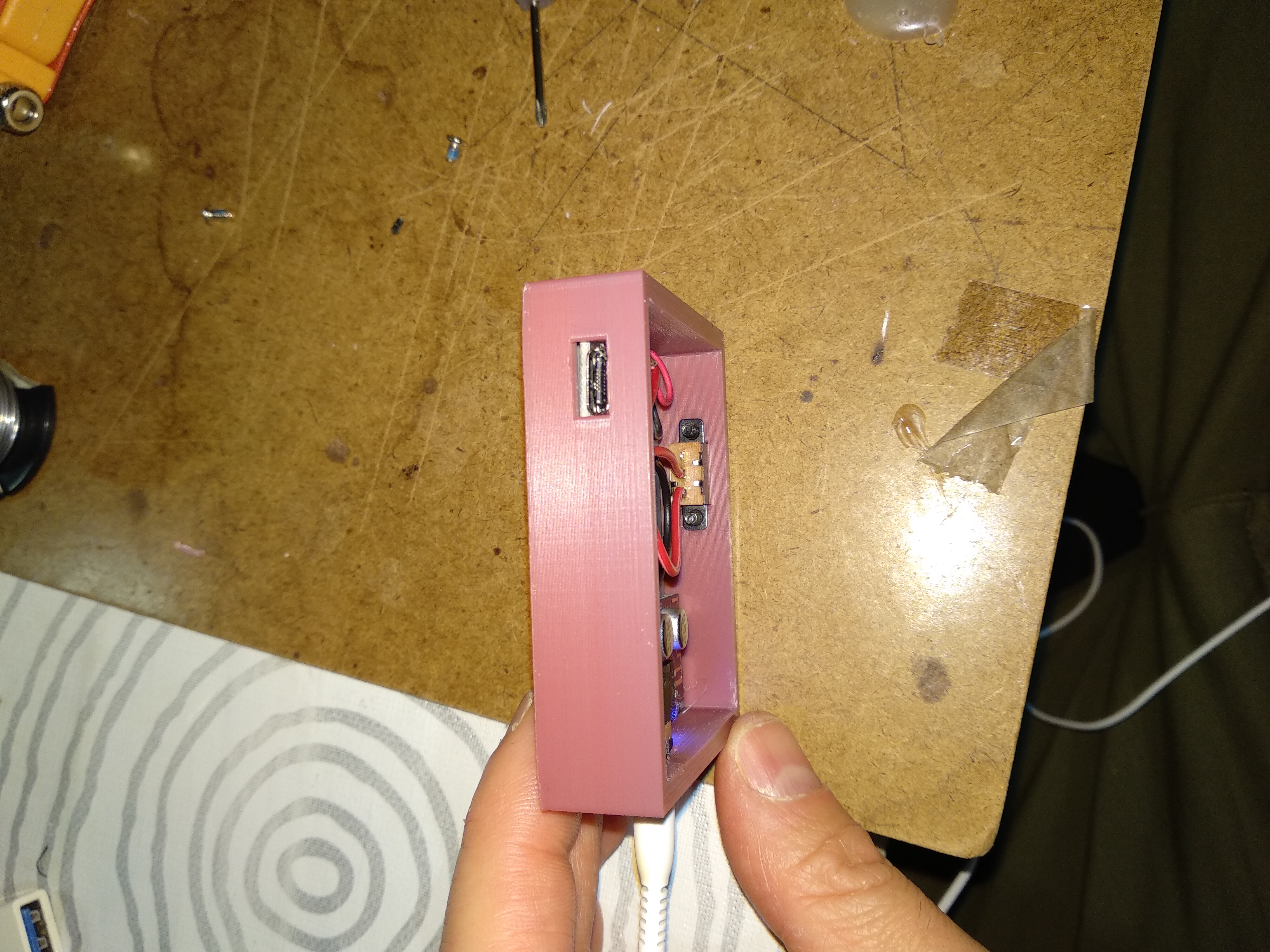 Miniatura 5 do modelo 3D Homebrew Audio Bluetooth Box