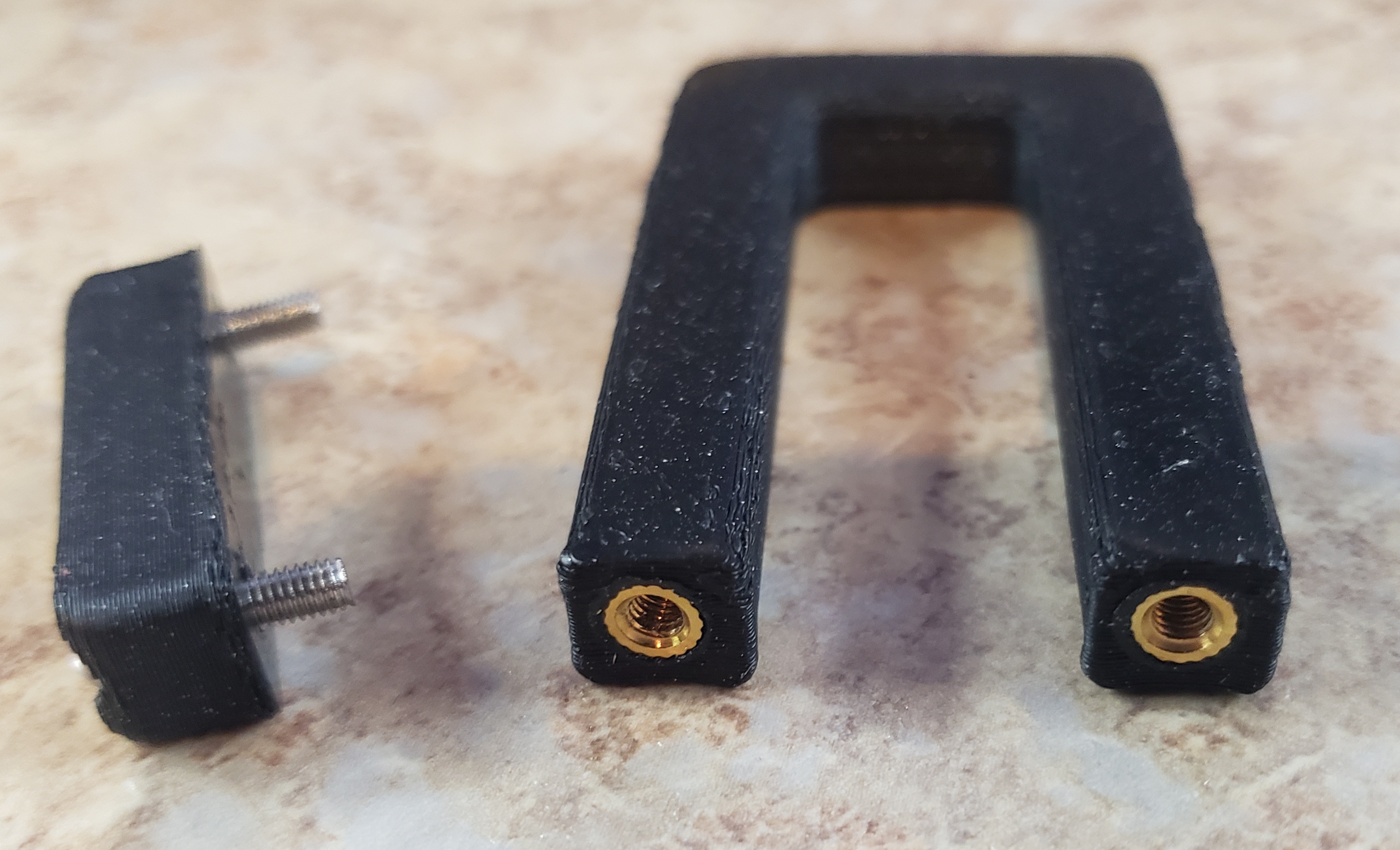 Strong Rectangular Loop using M3 heatset threaded inserts and M3