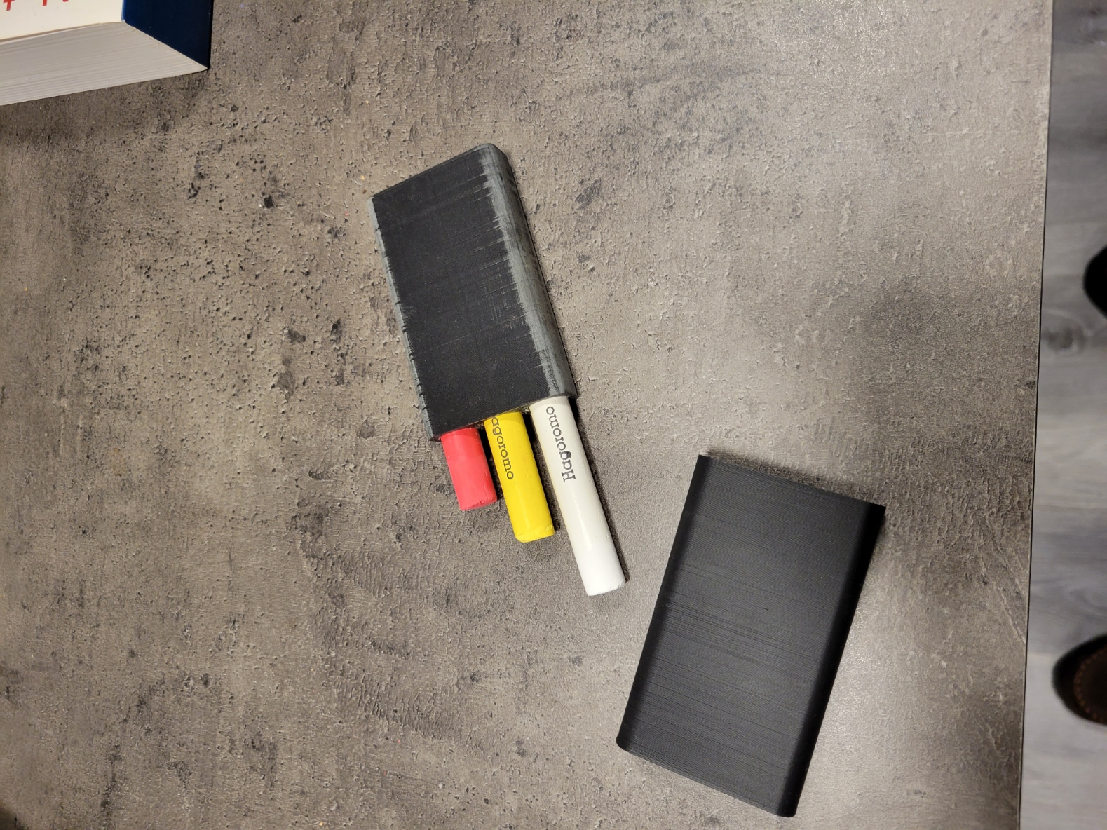 Parameterized Chalk holder