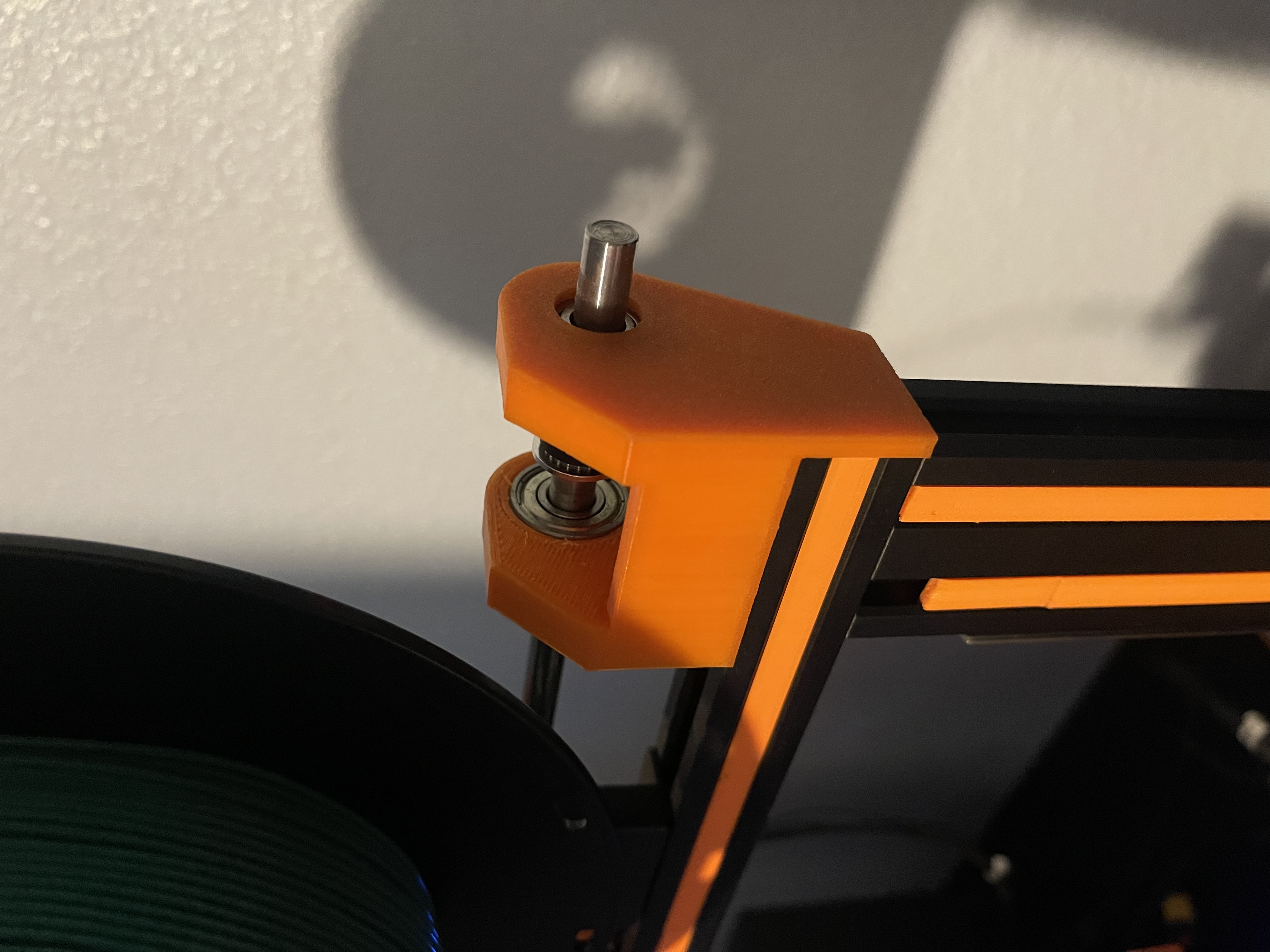 Reinforced top belt bracket for the Thingiverse Ender 3 Belted Z axis
