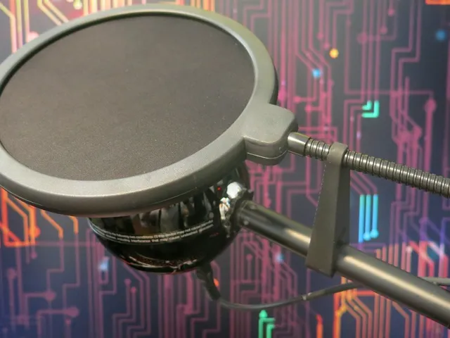 Microphone Pop Filter Holder (Clip) +F3D Included