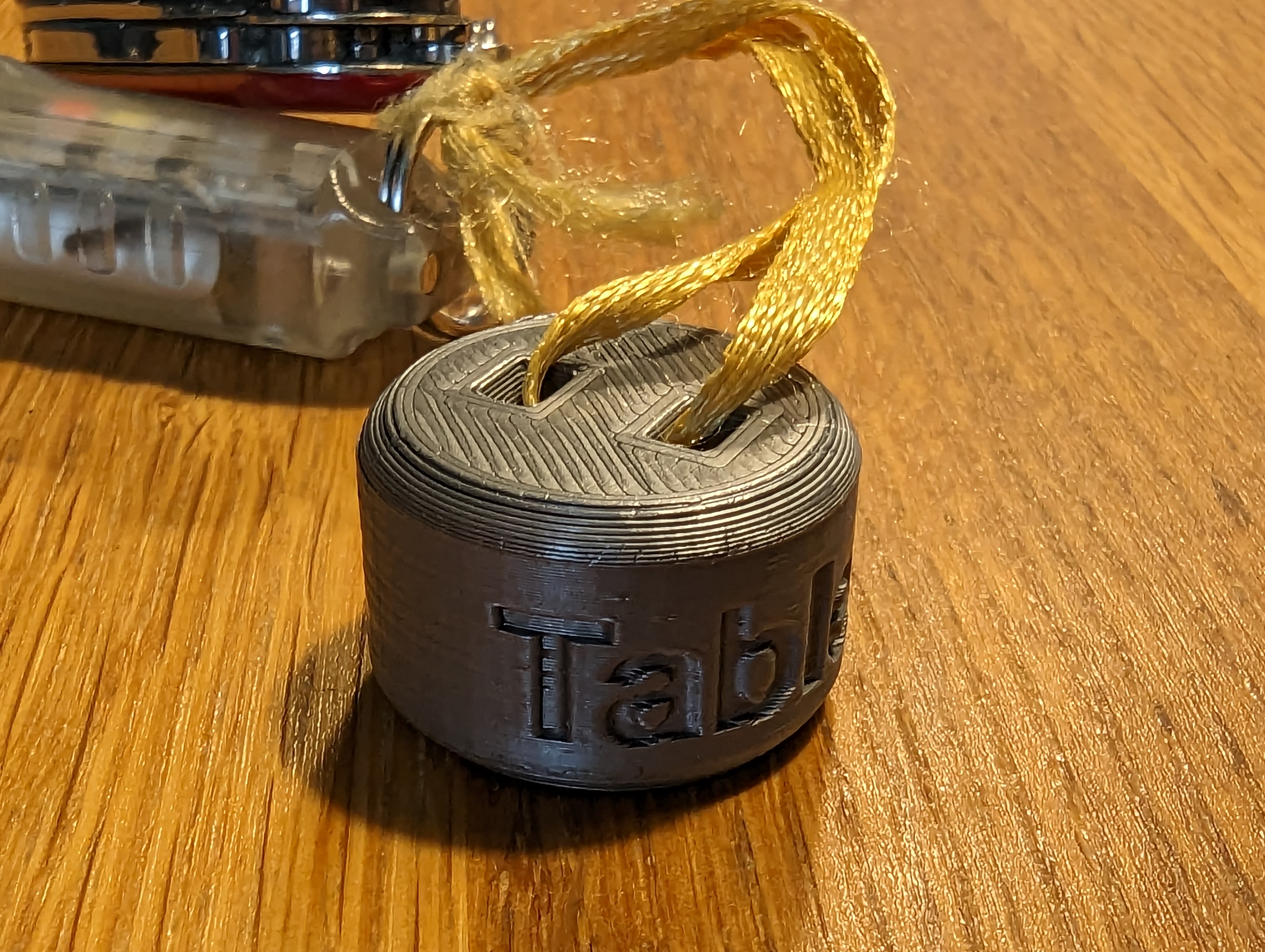 Keychain pillbox