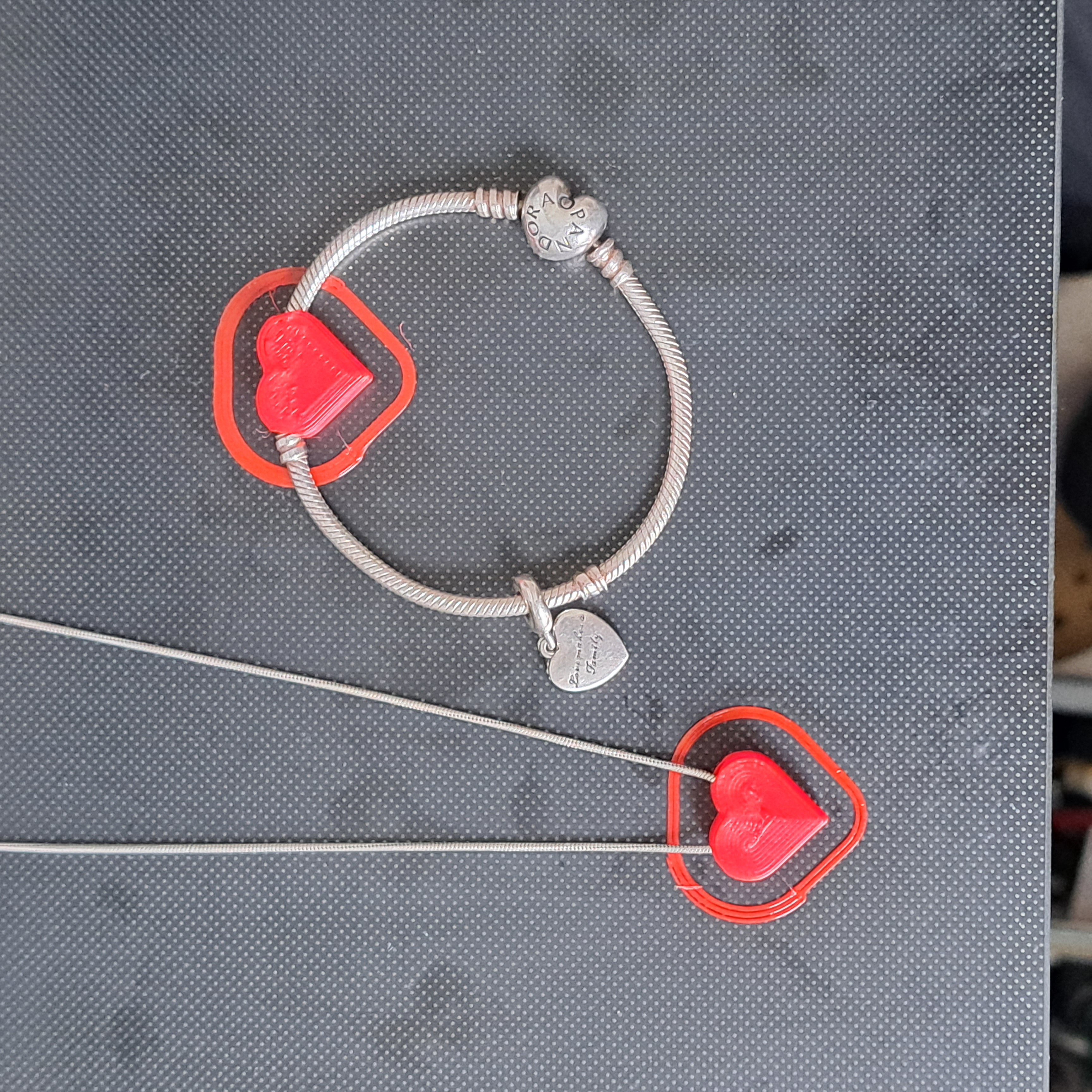 Valentine's heart pendant / bead