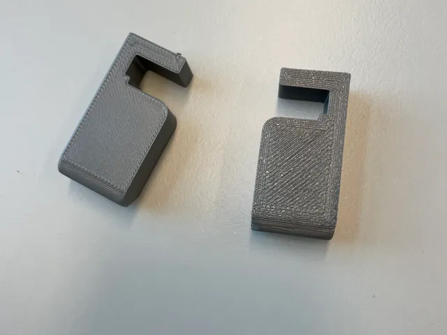 MacBook Pro 13 inch stand - Shorter Remix