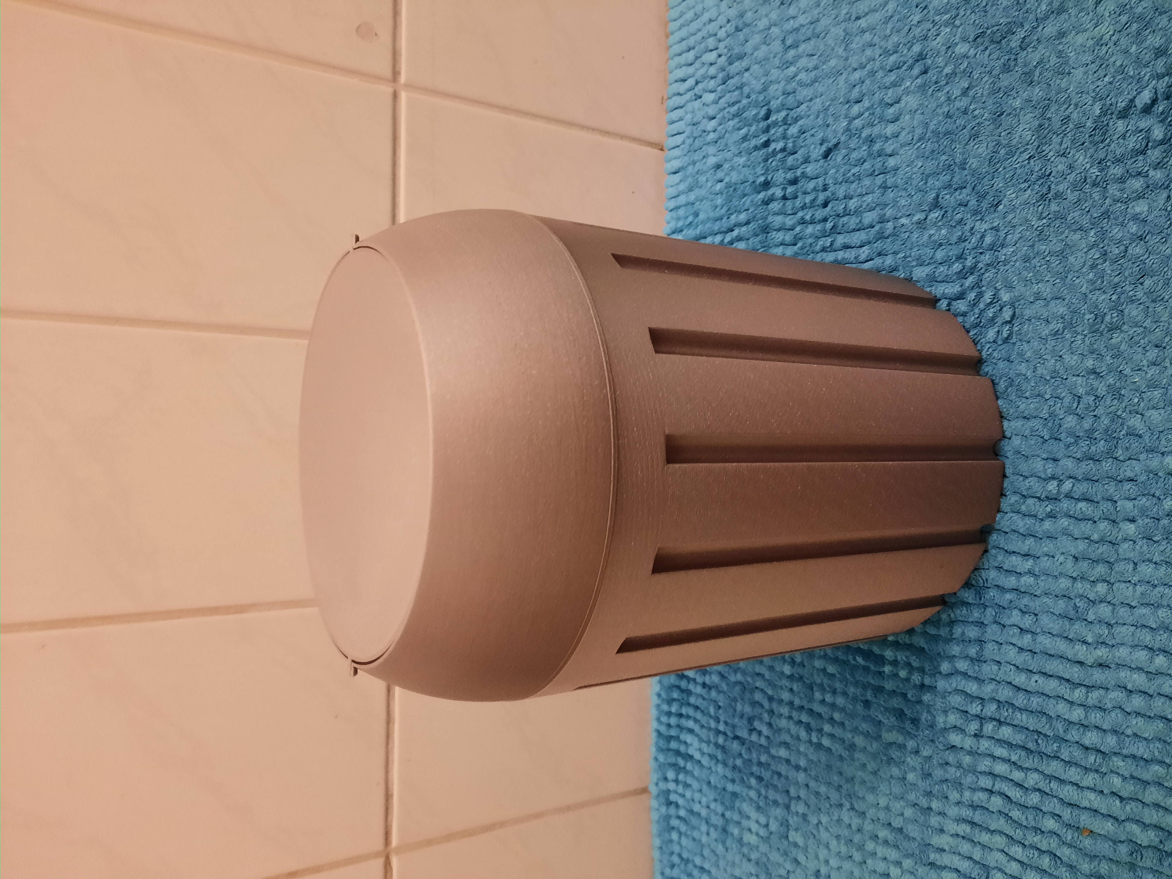 Trash can