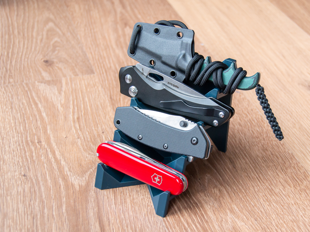 Miniatura 4 do modelo 3D Display knife stand
