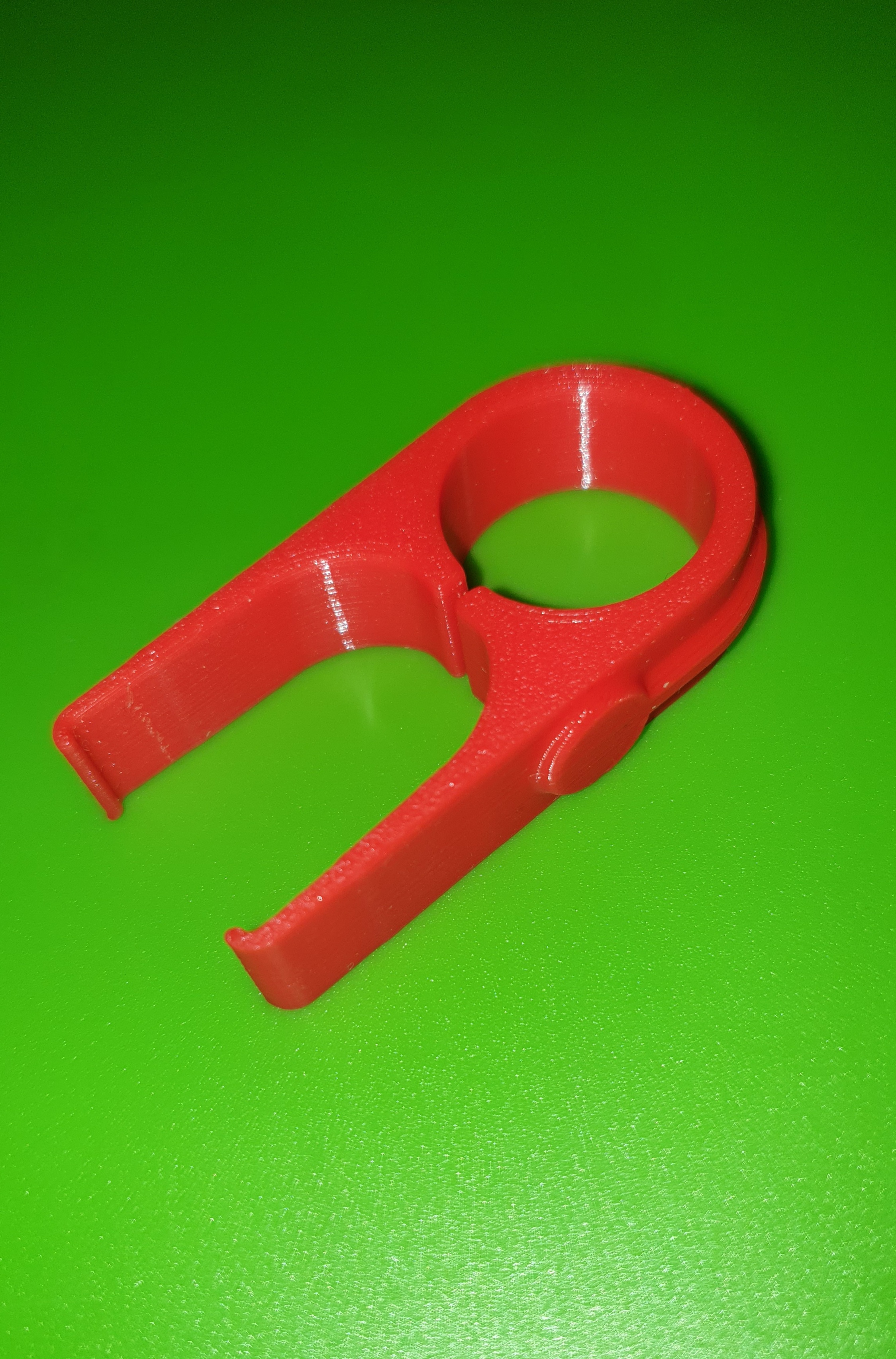 Extractor de teclas v2 con dos modelos