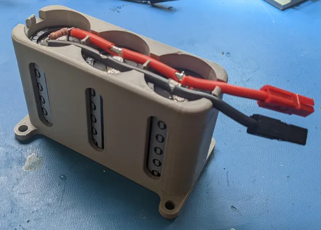 Triple 30x52mm capacitor holder