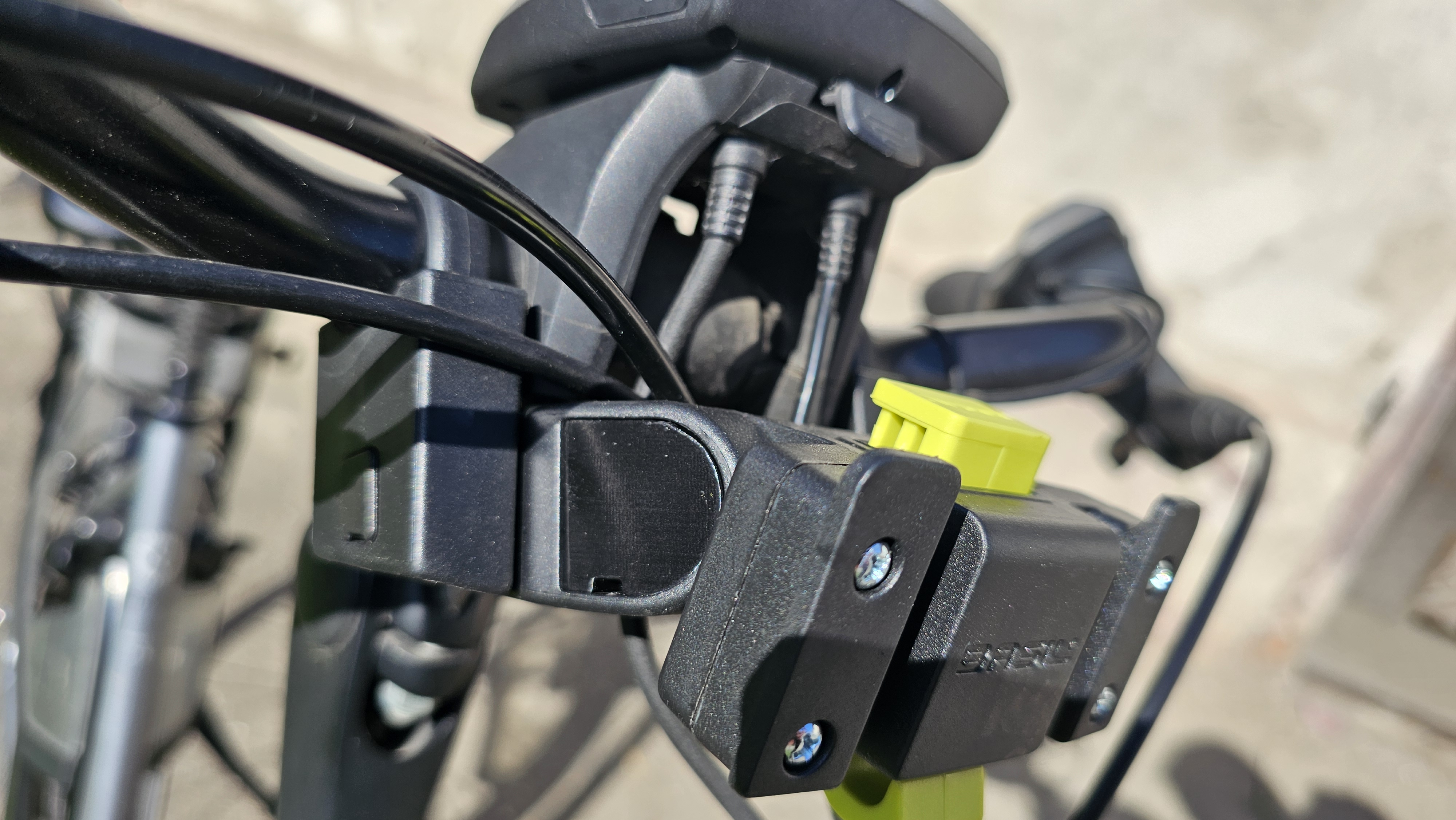 Basil bike basket handlebar holder cap