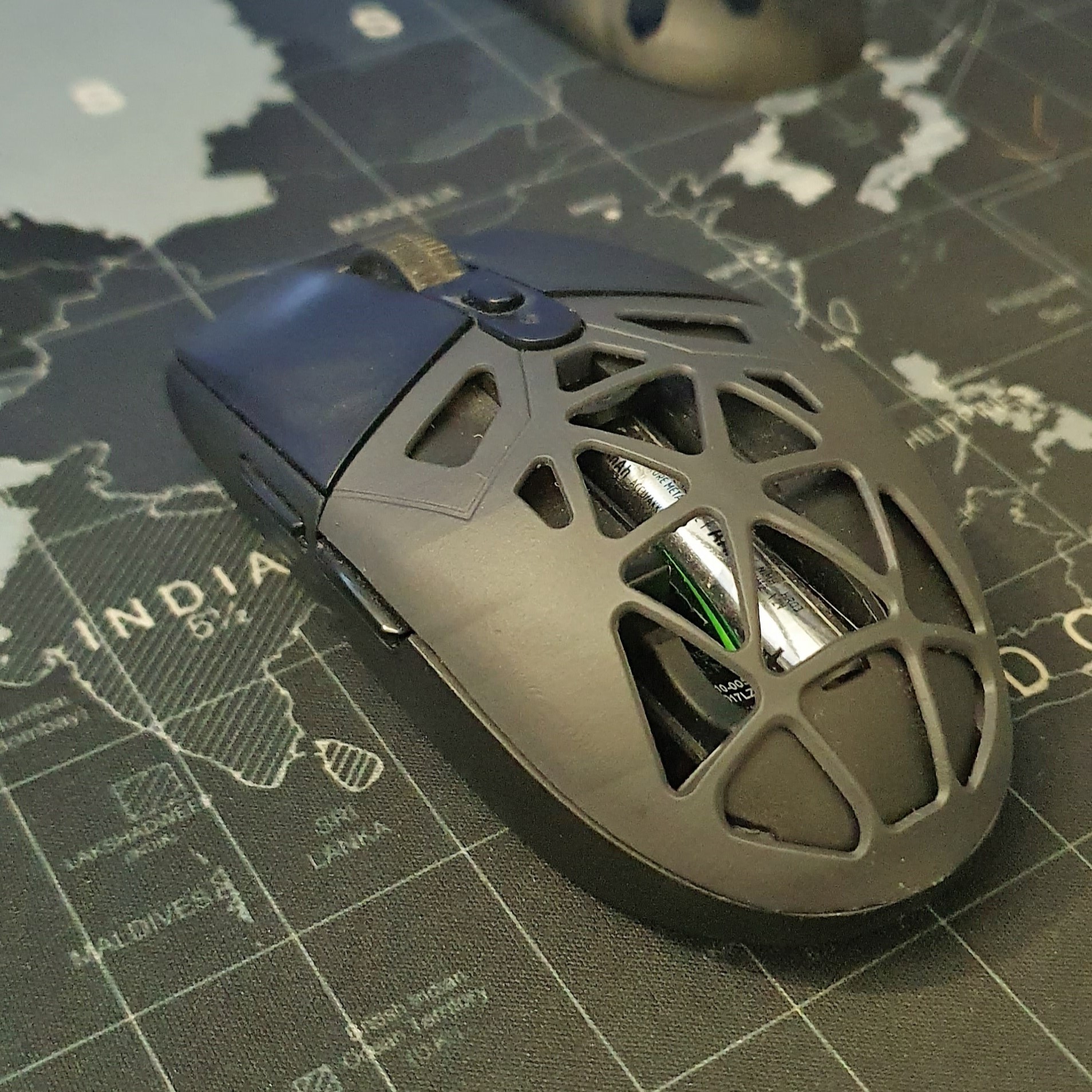 G305 "viper mini signature" styled