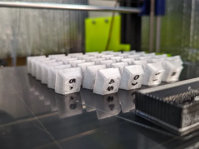 Complete Alps stem keycap set optimized for 3D printing (riskeycap profile, multi-material)