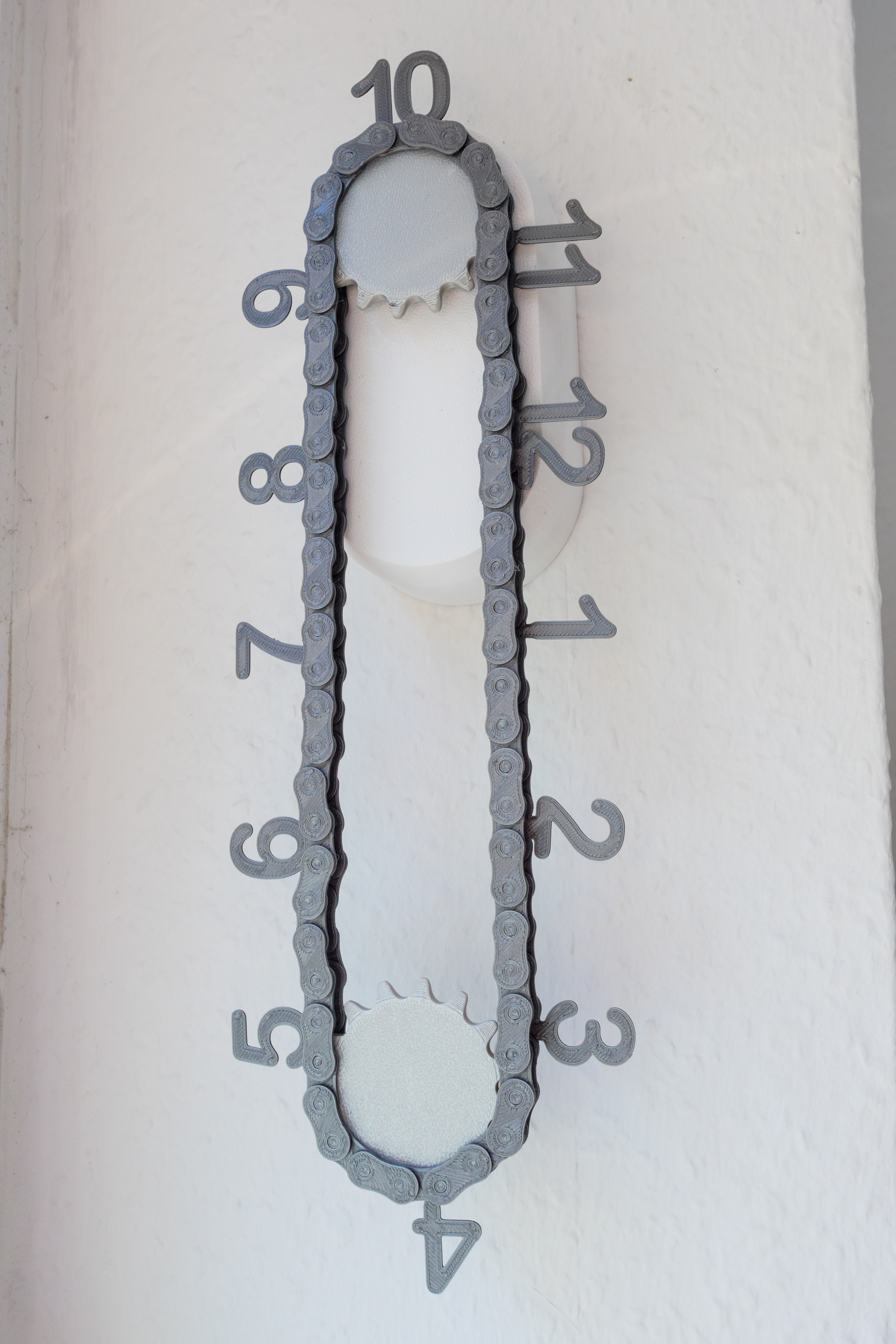 Miniatura 2 do modelo 3D Chain Clock