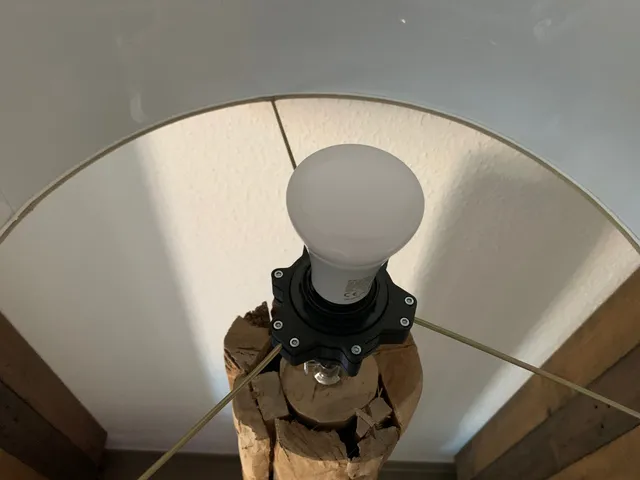 Repair of E27 Lamp shade and Stem