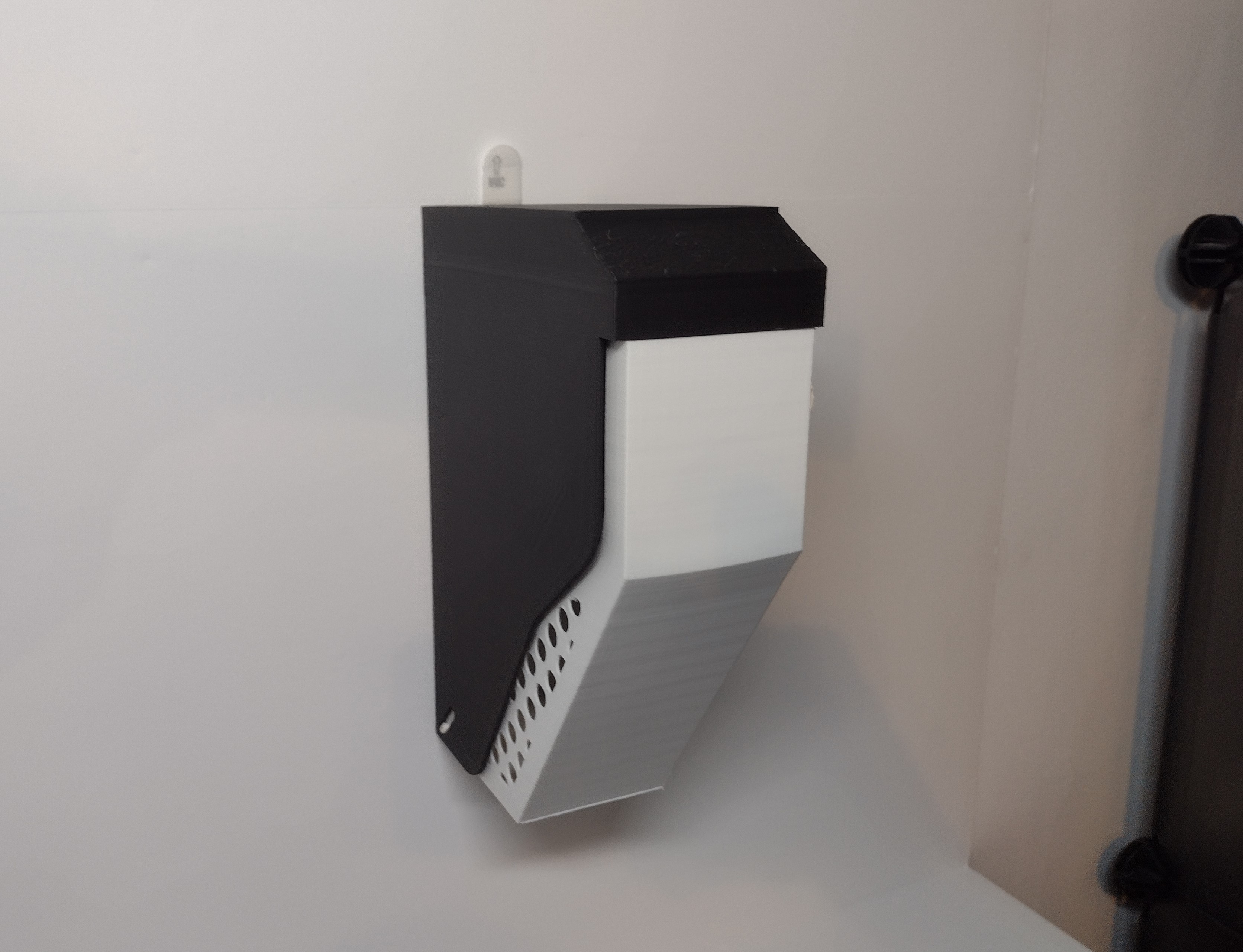 Wall Mounted Gun Case by Download free STL model