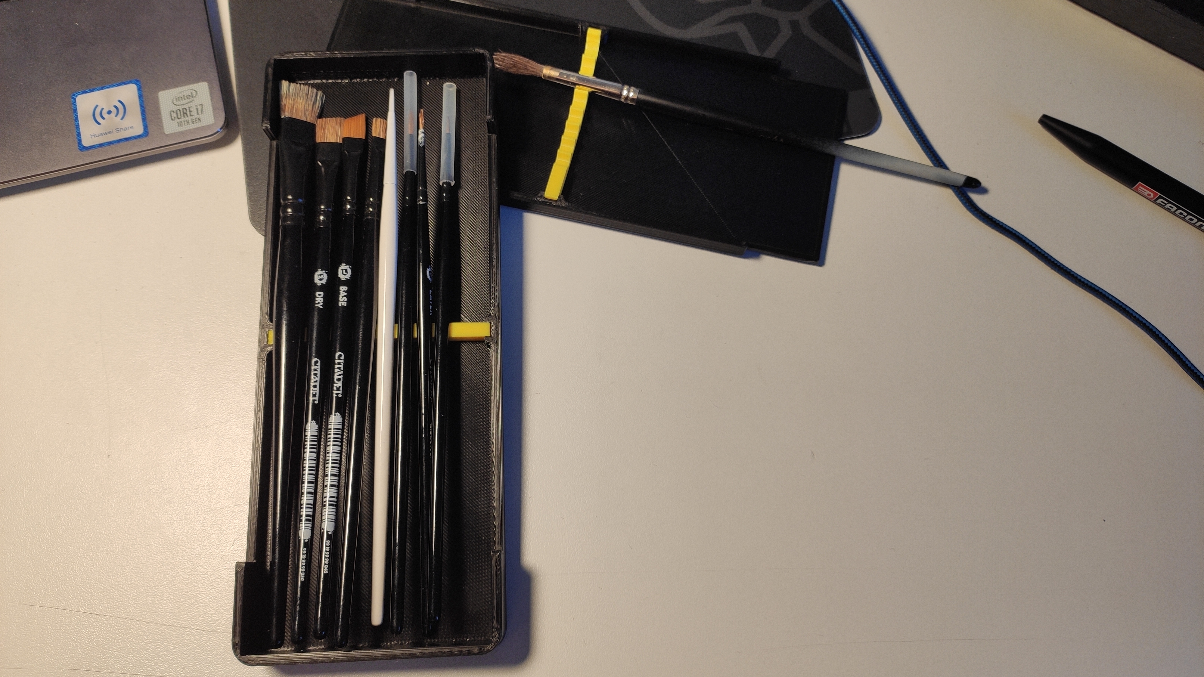Solid customisable paintbrushes case — thumbnail 2