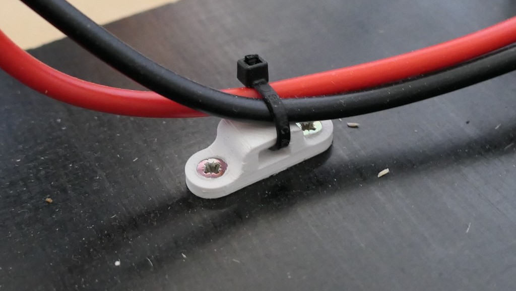 cable organizer (zip ties) by Sir Kuhnhero Download free STL model