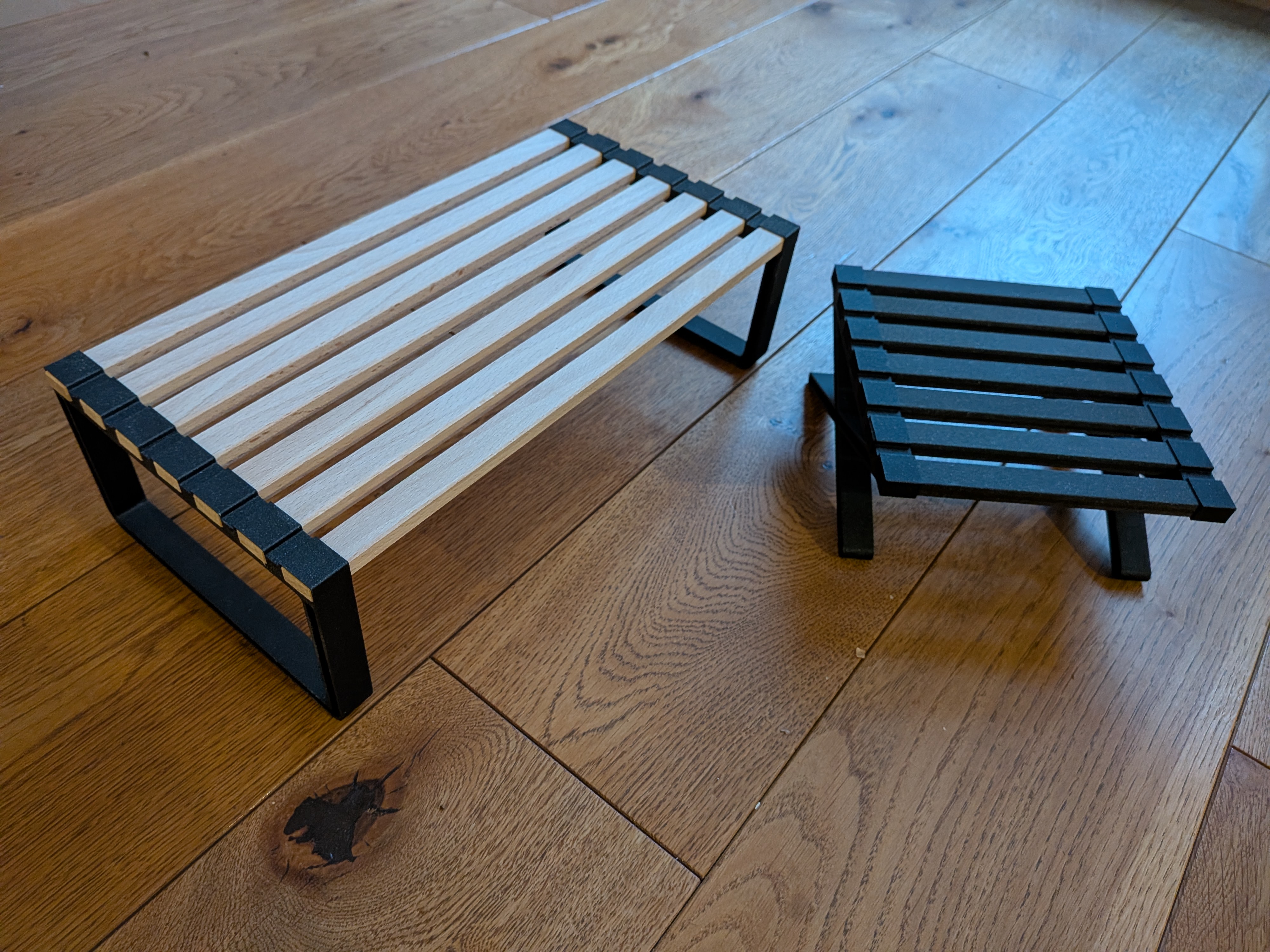 Bookshelf riser — thumbnail 3