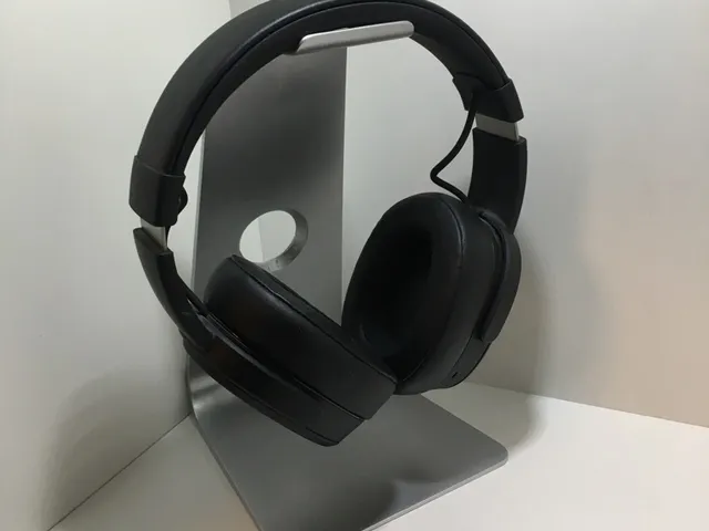 iMac inspired Headphone Stand