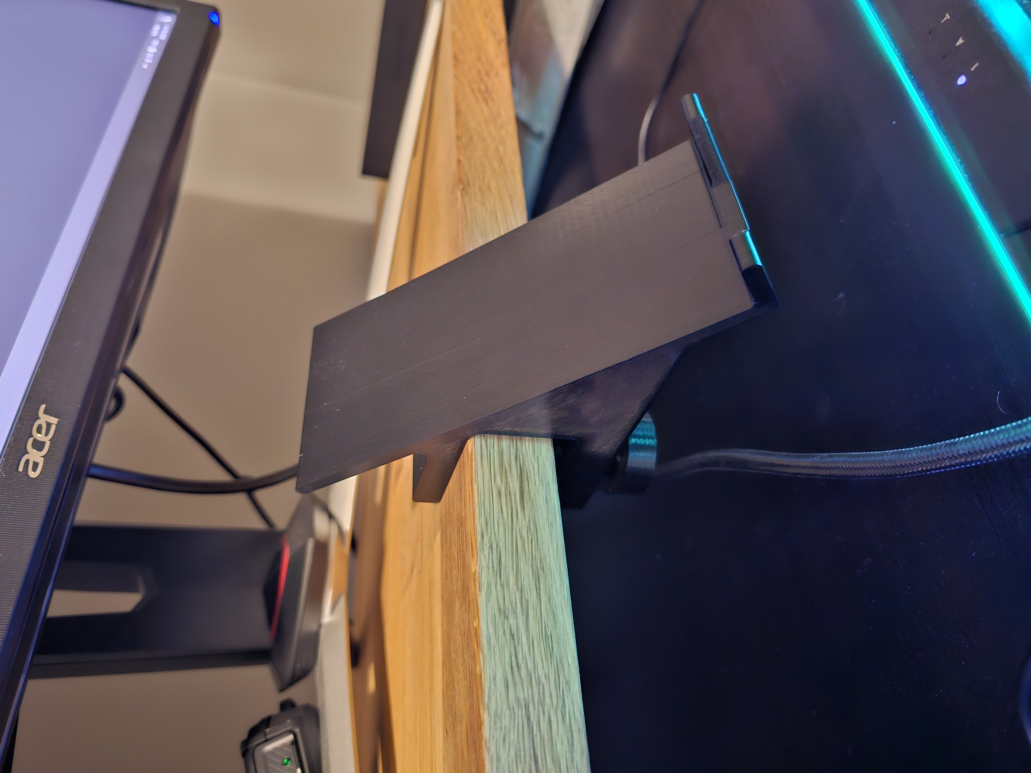 Table Clamp Phone Mount