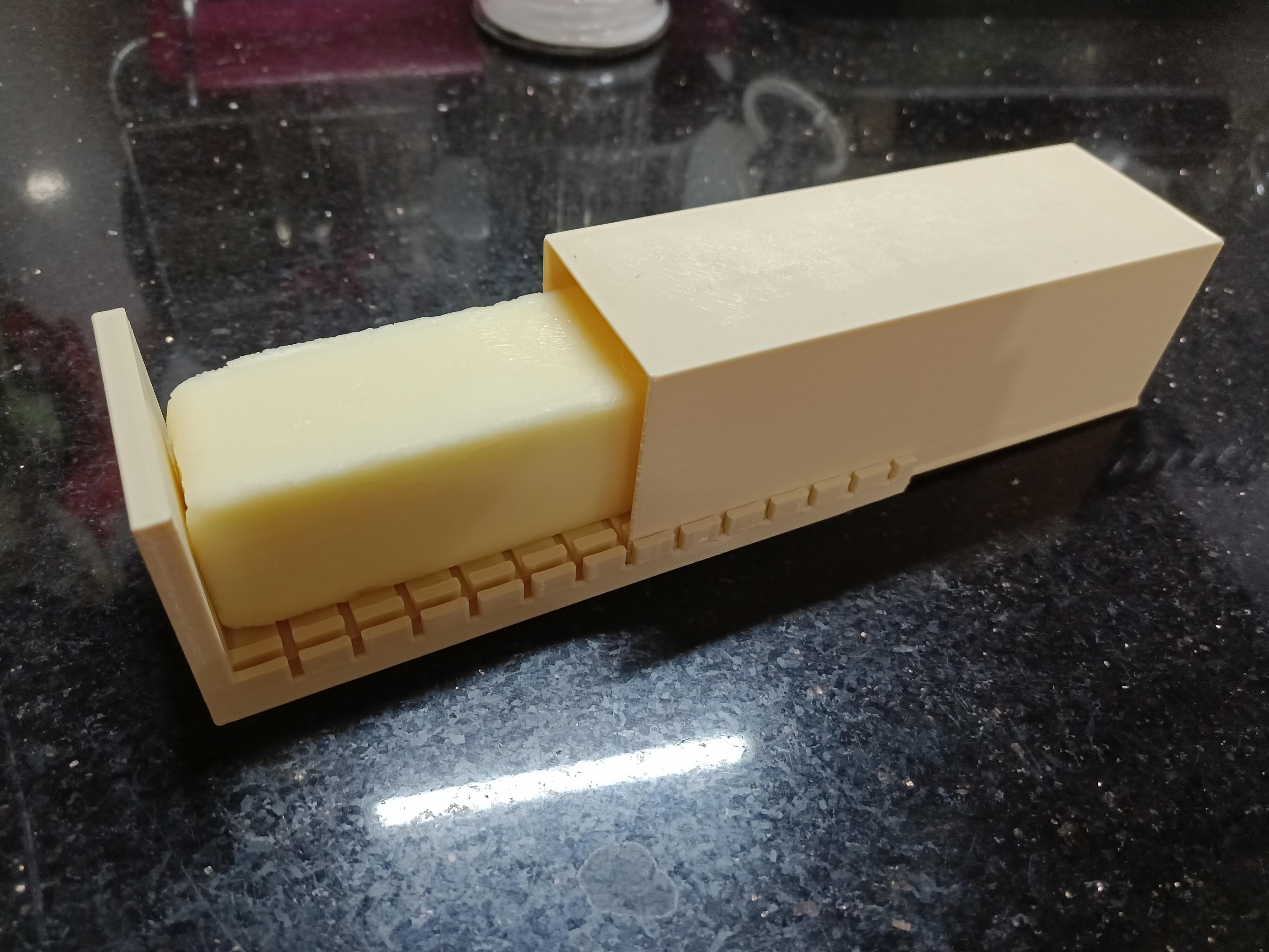 Butter stick storage box with cutting guide, easy print