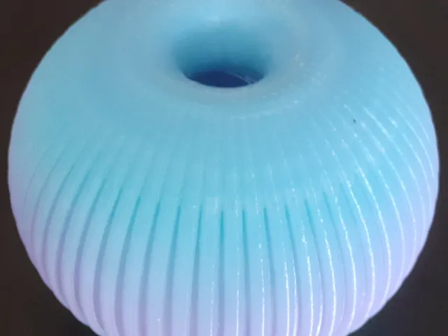 Vase 06