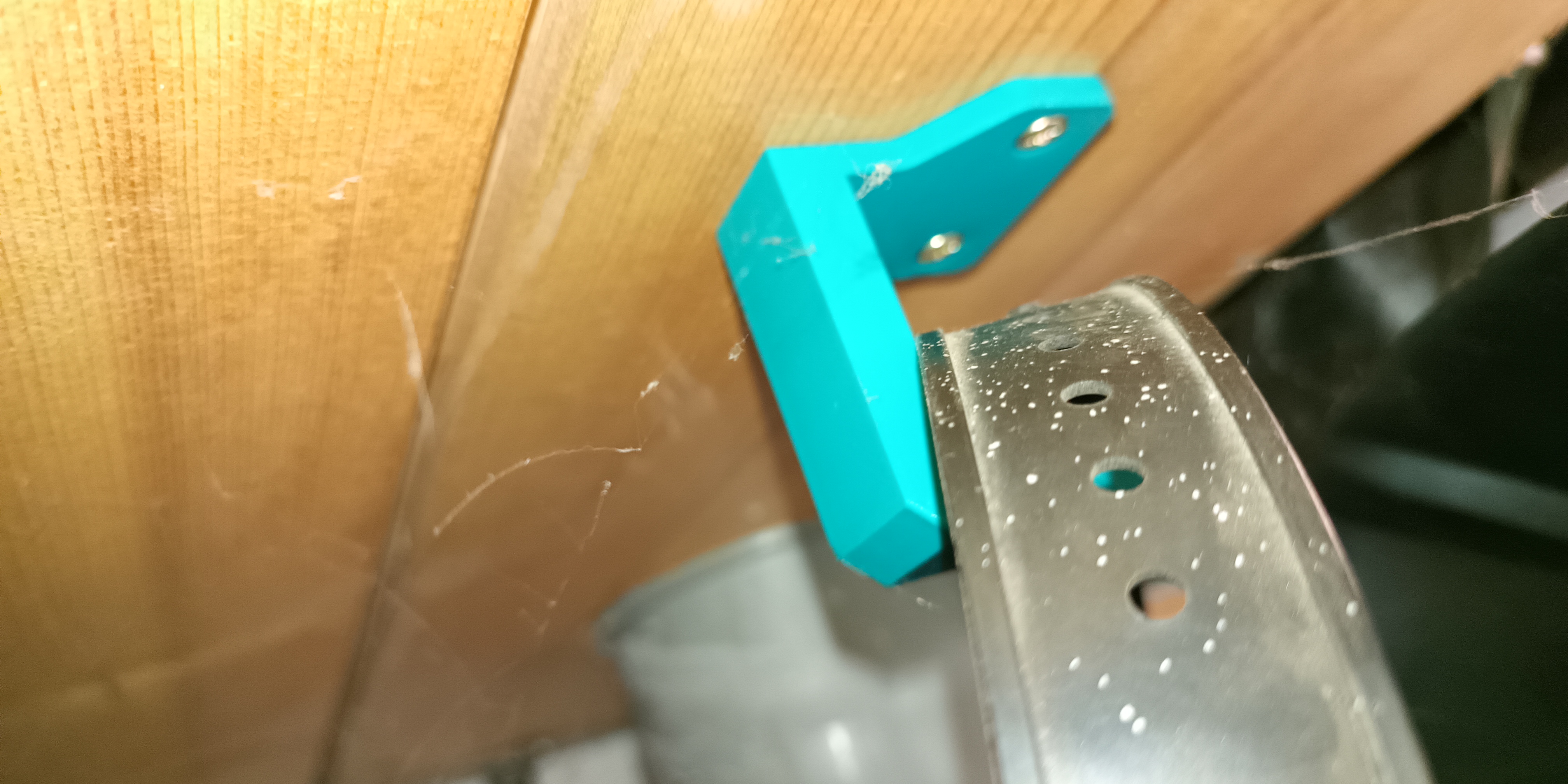 Hook for (welding) Helmet