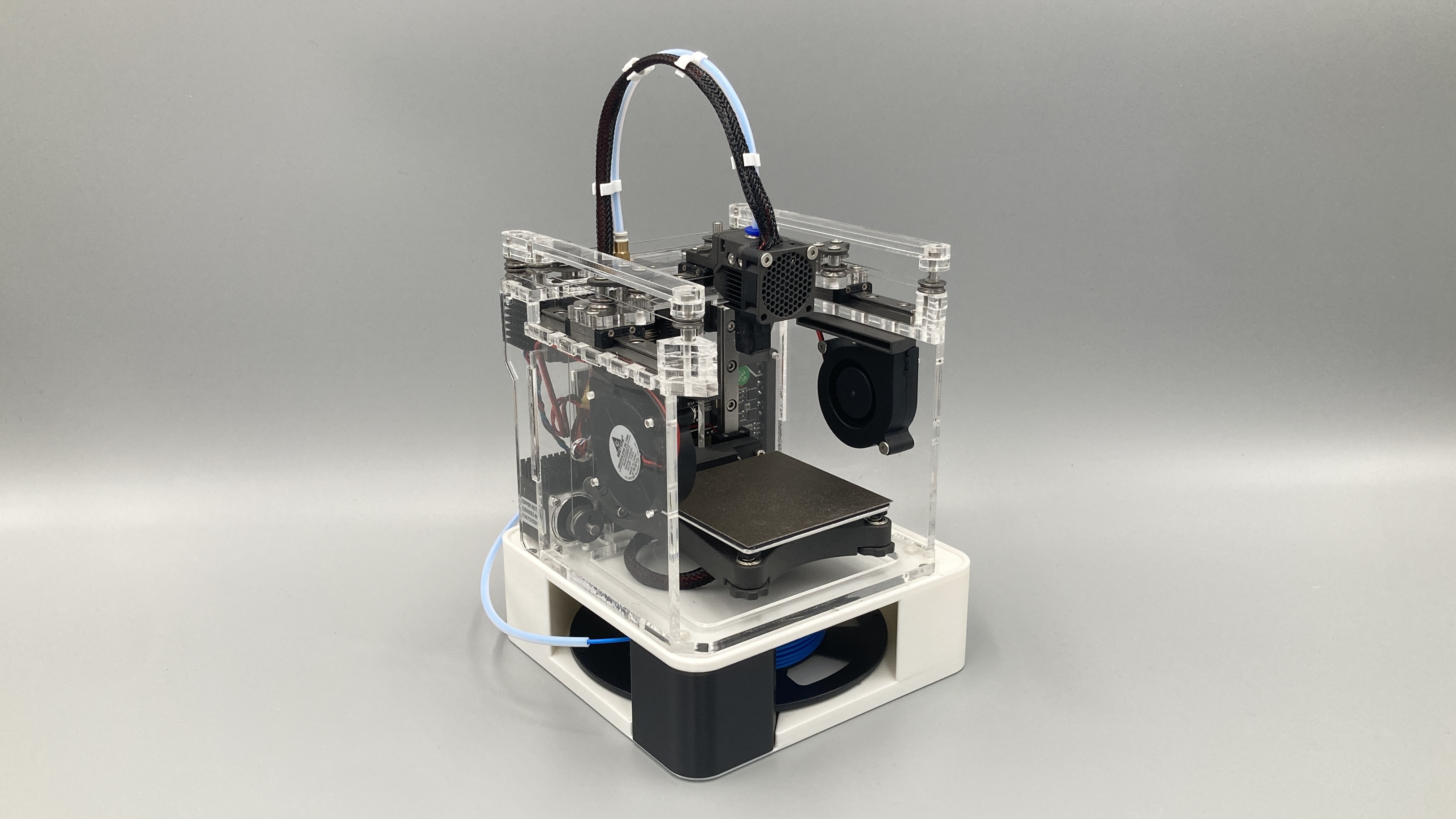 Miniatura 6 do modelo 3D Micro 3D Printer Stand with Spool Storage