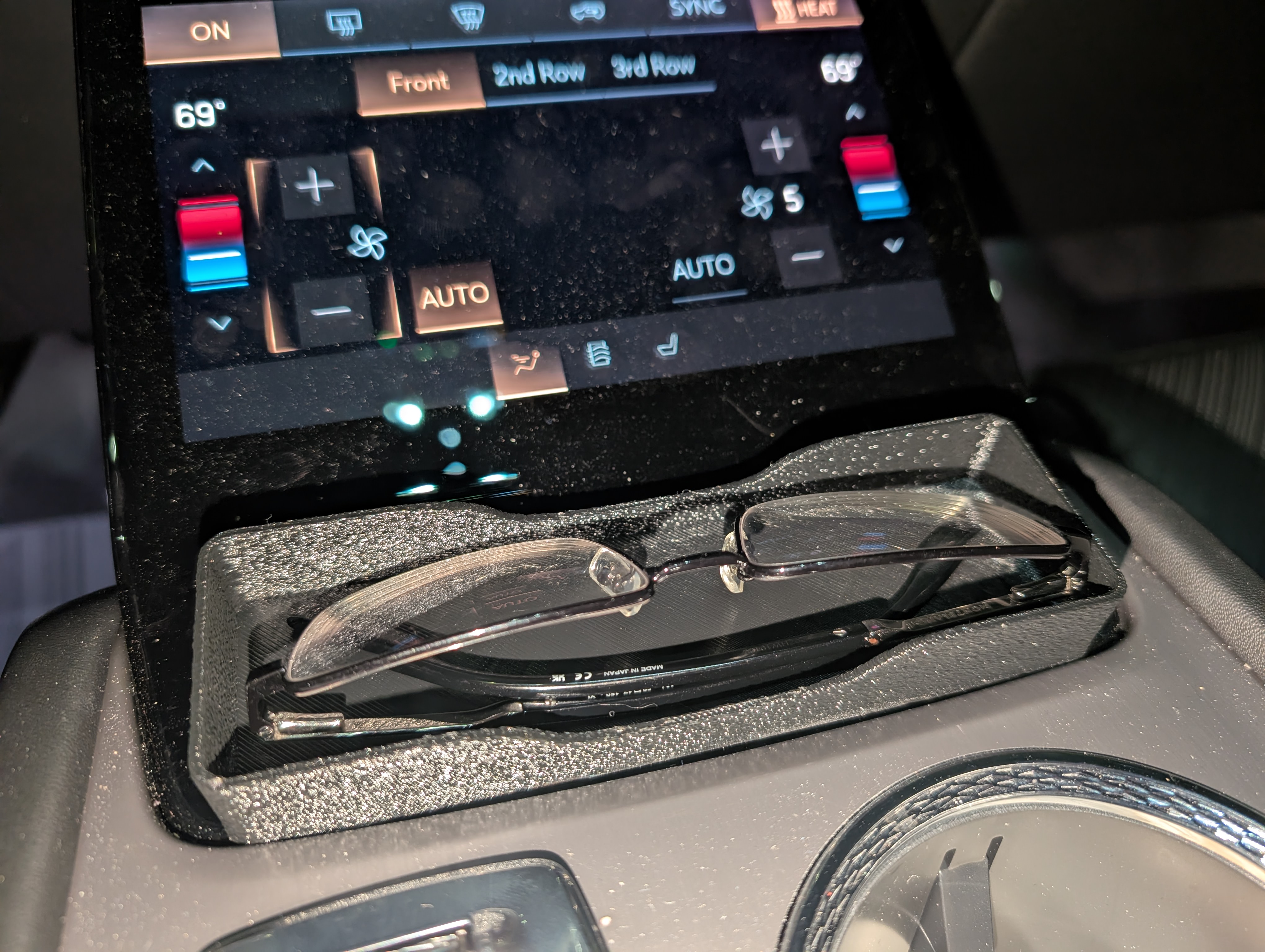 Car glasses holder pocket organizer