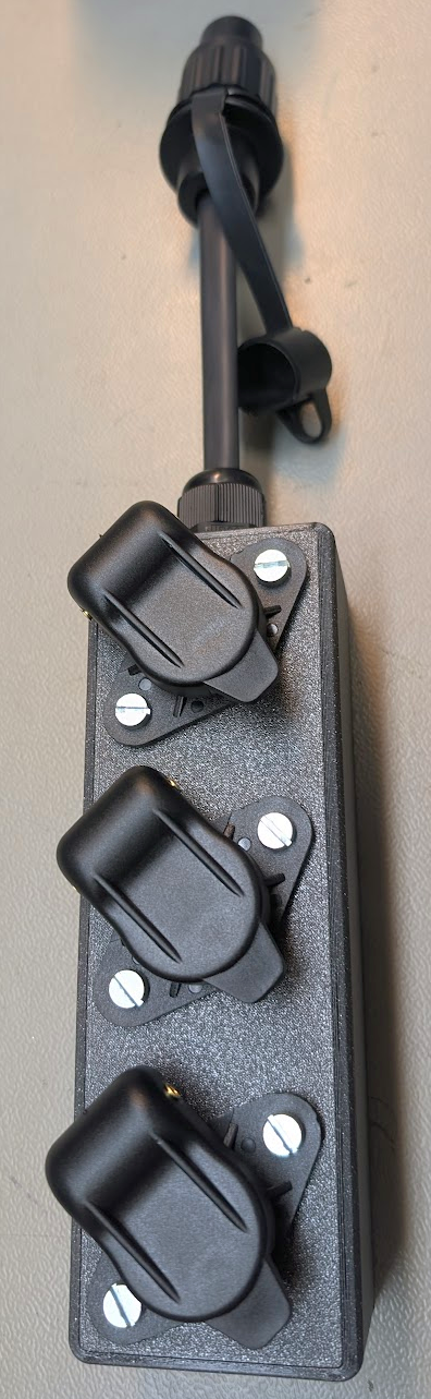 3fach Steckdose für DIN9680