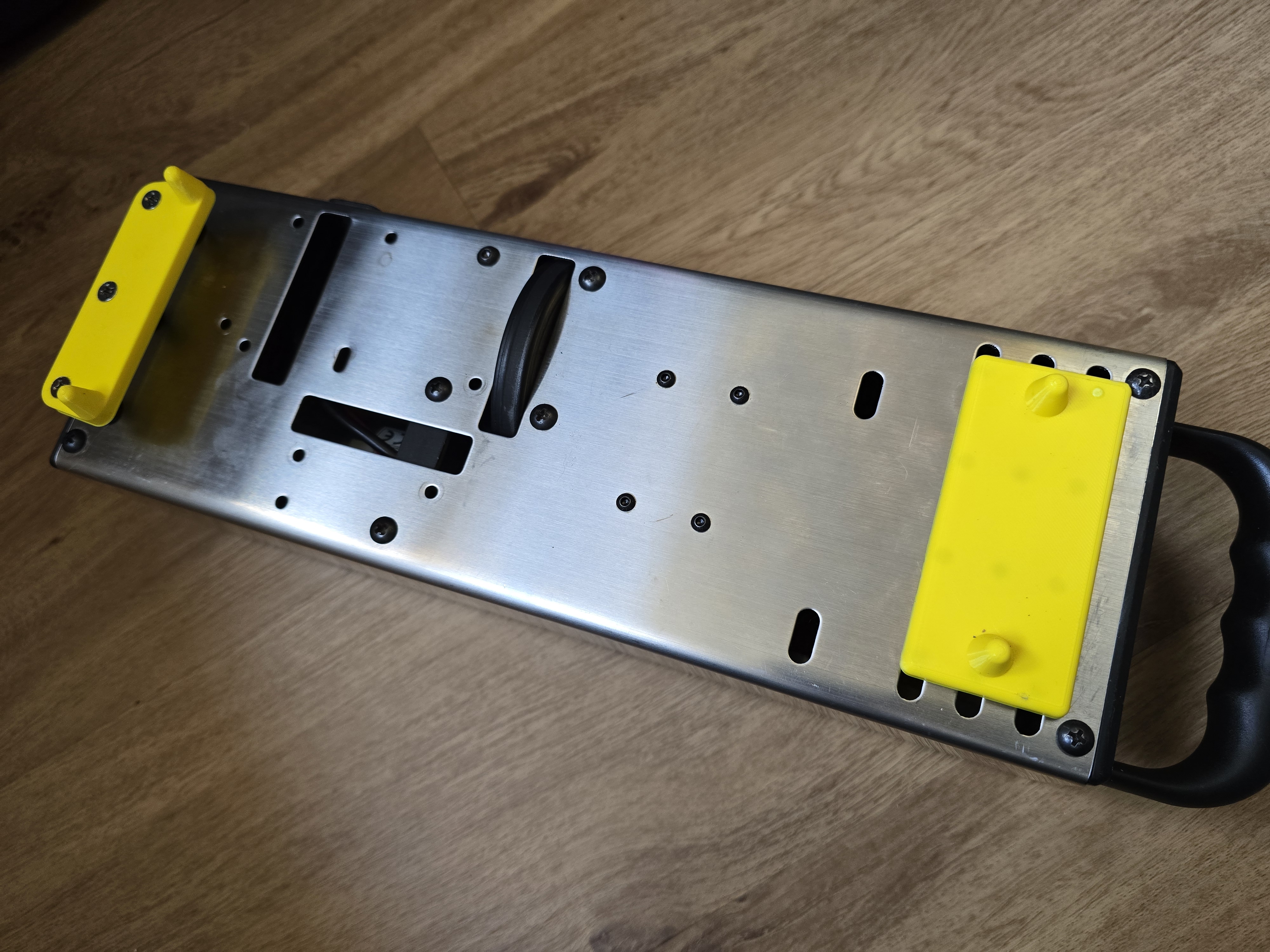 Team Losi Racing 8ight X Plates for Thunder Tiger style Starter Box