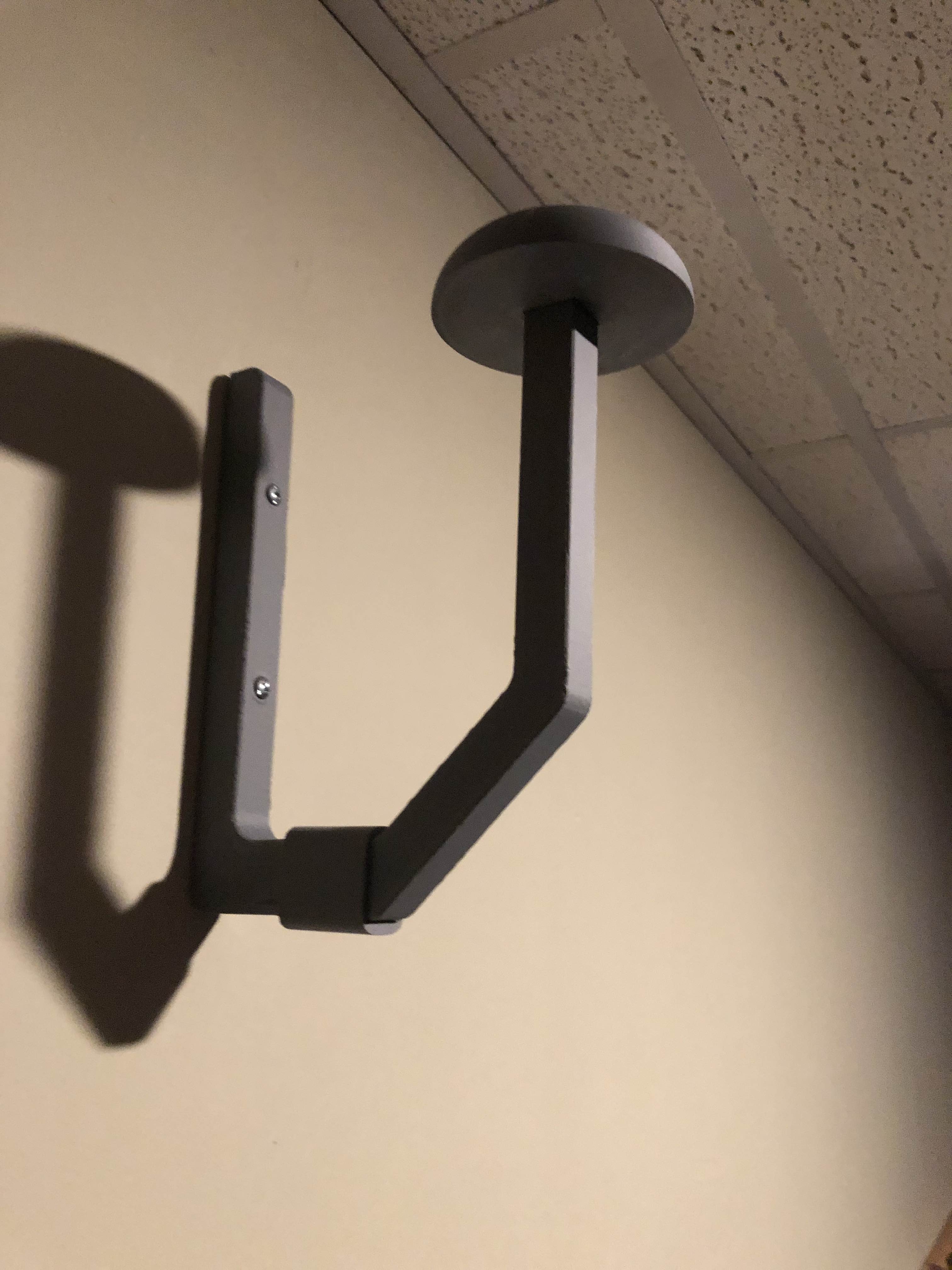 Helmet Wallhanger (remix)
