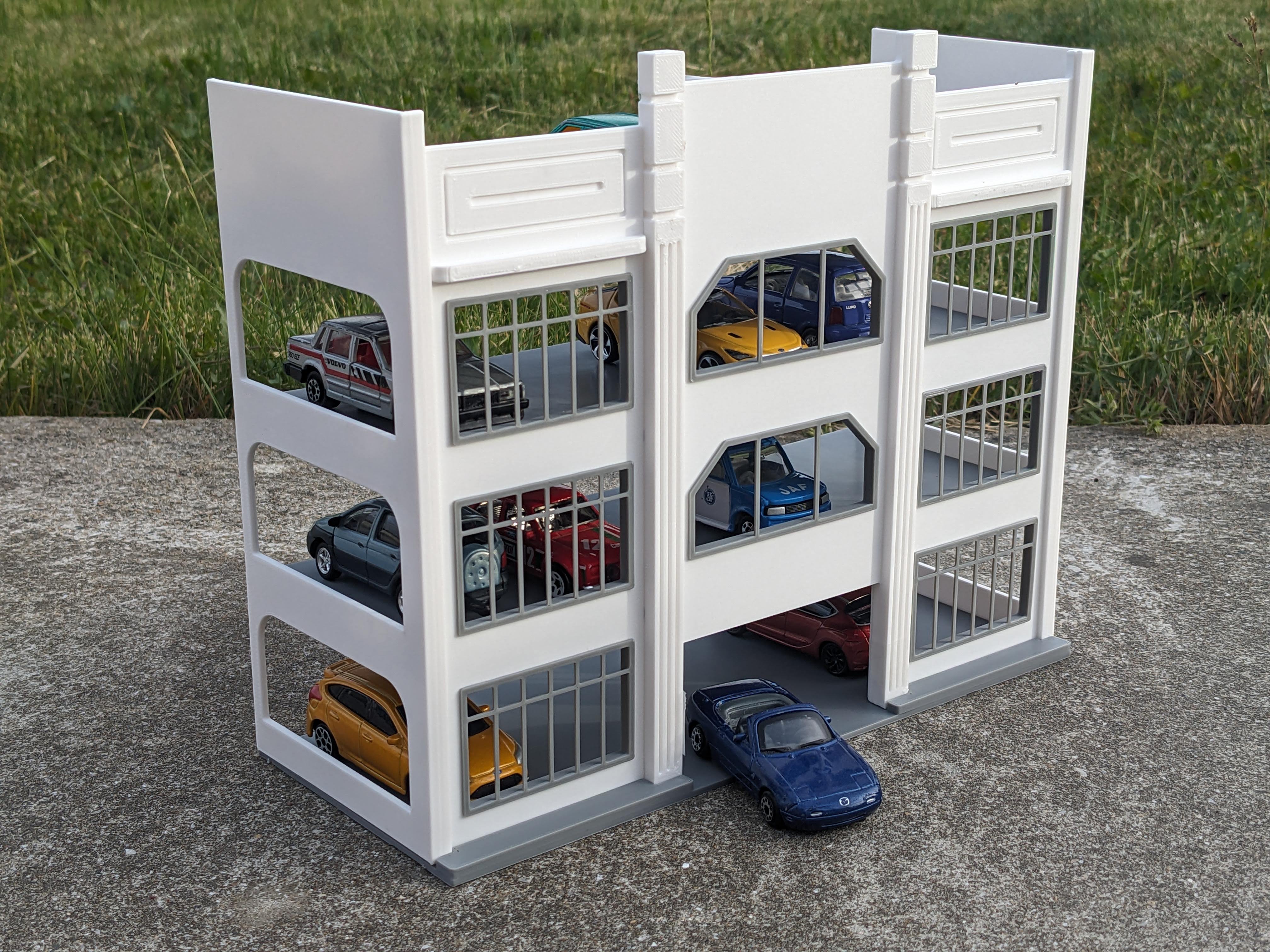 Parking garage display - 1:64 scale