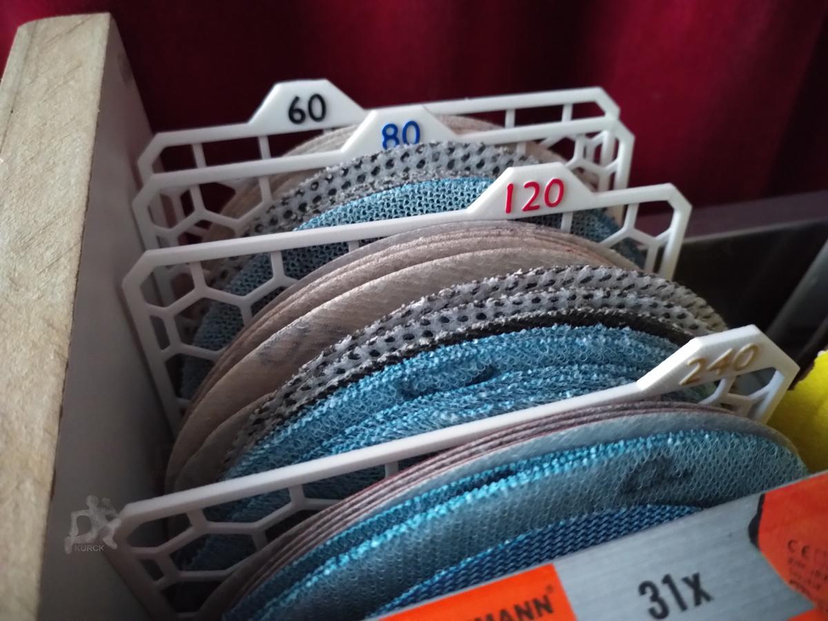 Sanding paper tabs