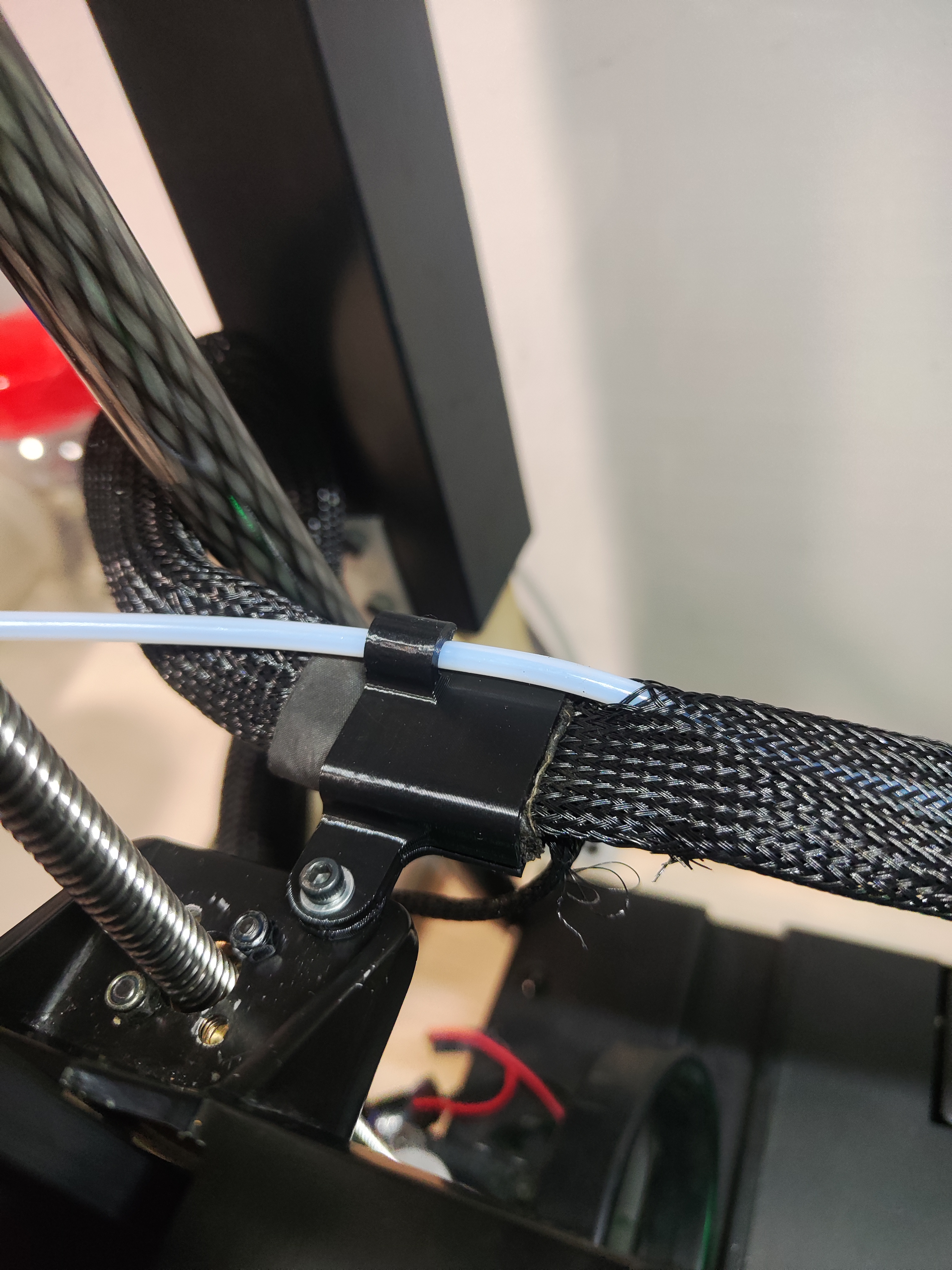 Cable holder for Artillery X4 PRO with ptfe tube mount