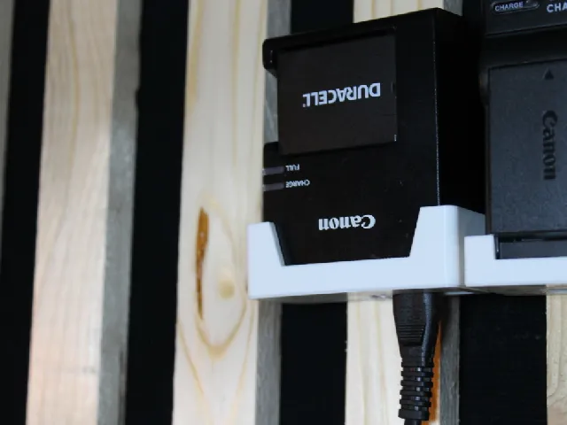 LC-E10E canon charger wall mount