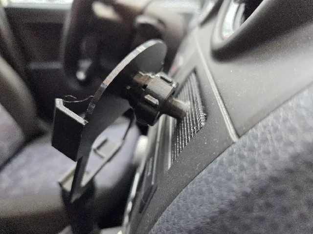 Car smart phone holder with 17mm Ball Joint (for Samsung S25 w/ protective case) / Ford Fiesta MK6