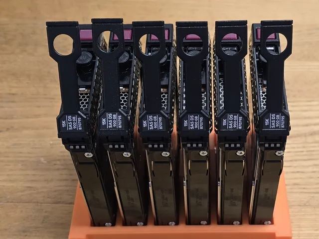 Enterprise SAS HDD Holder